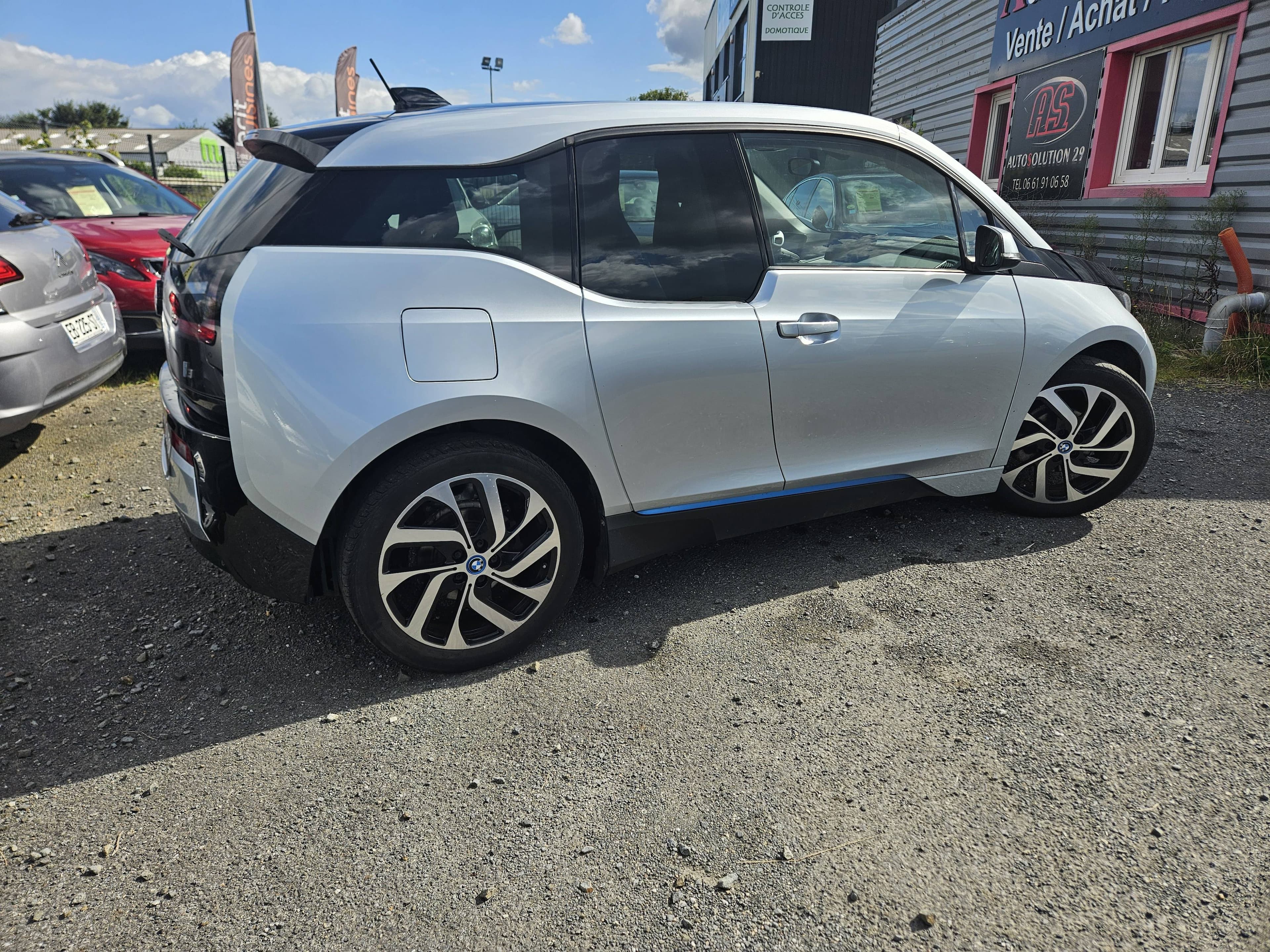 BMW I3