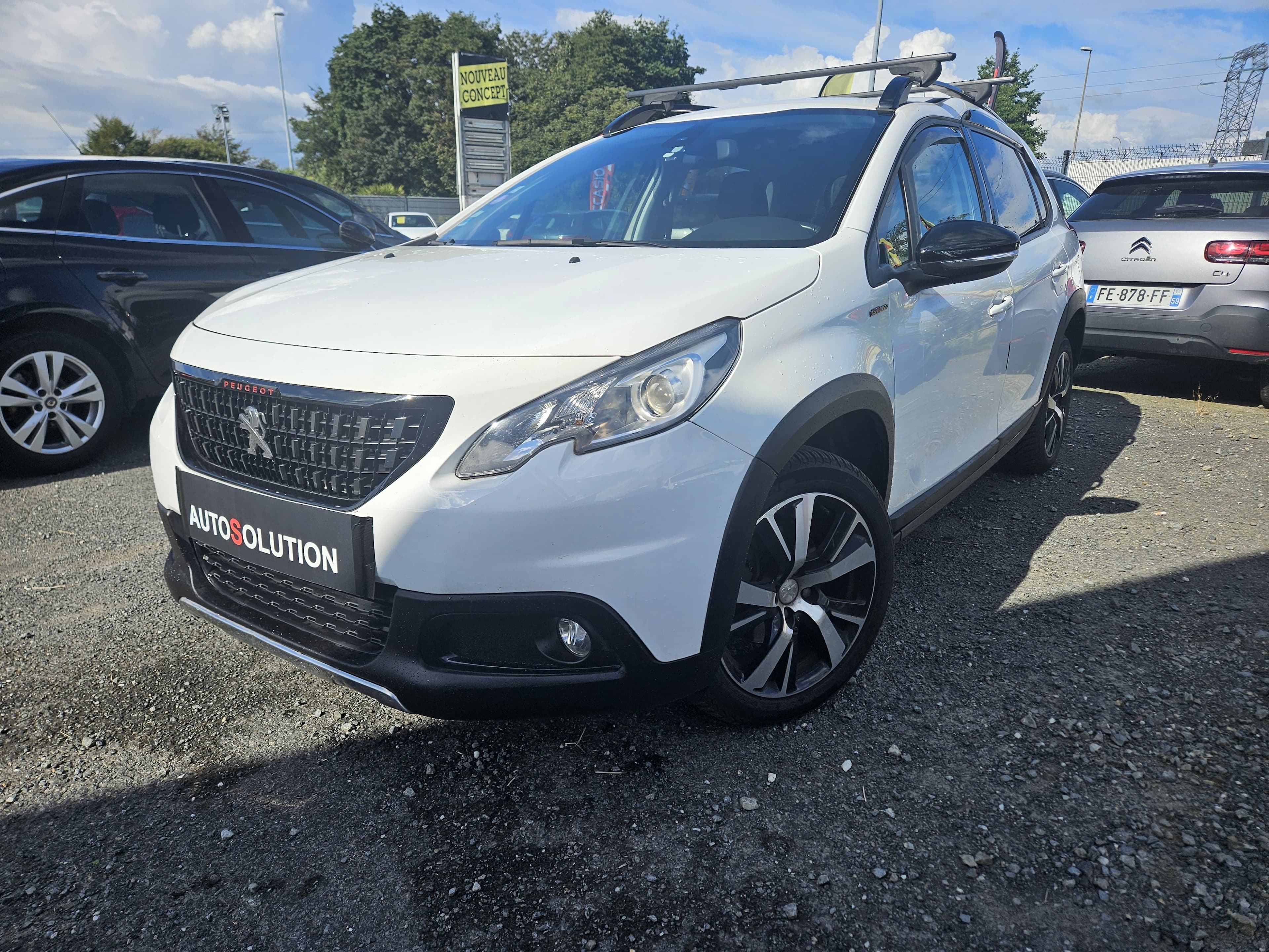 PEUGEOT 2008