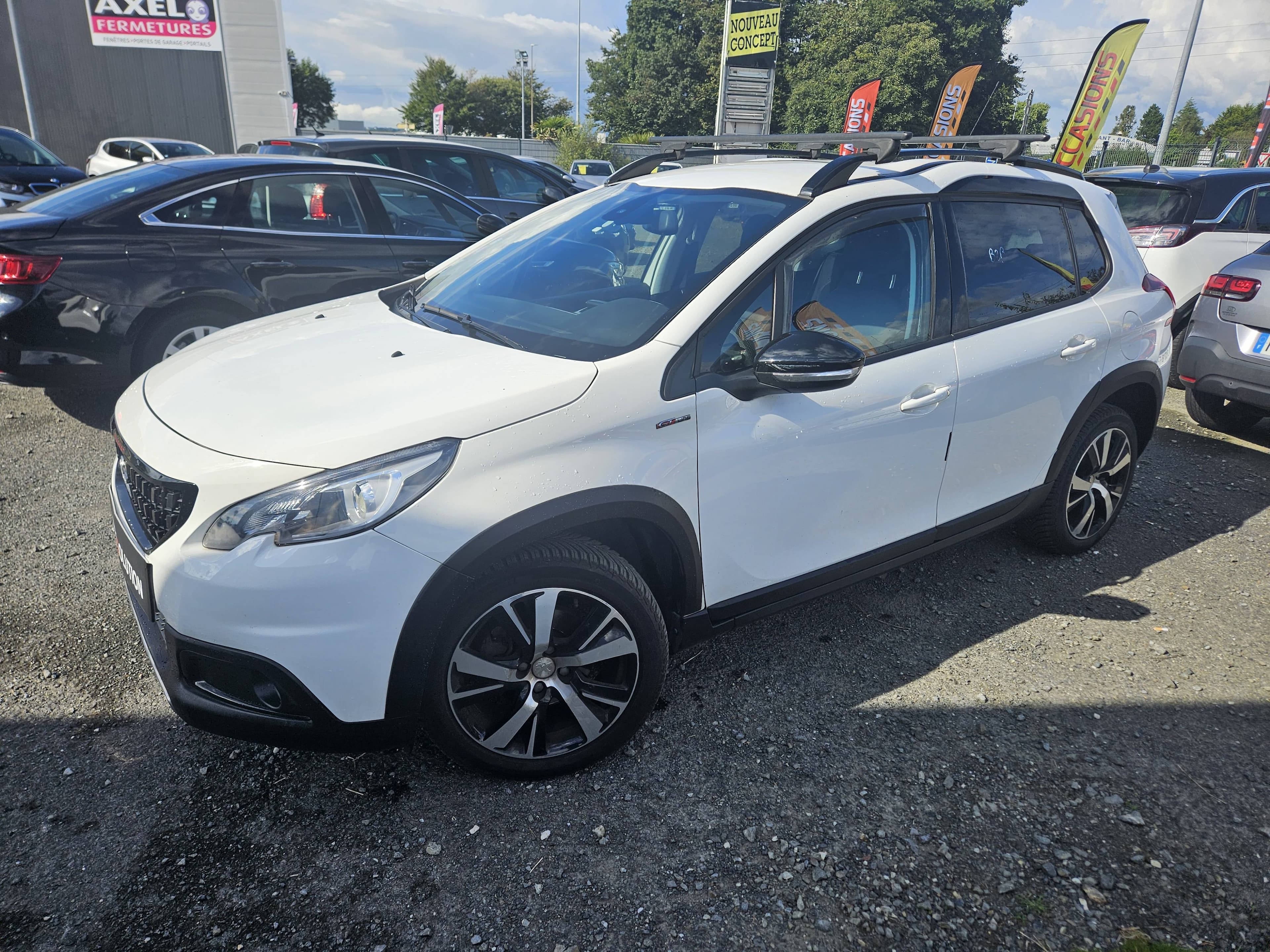 PEUGEOT 2008