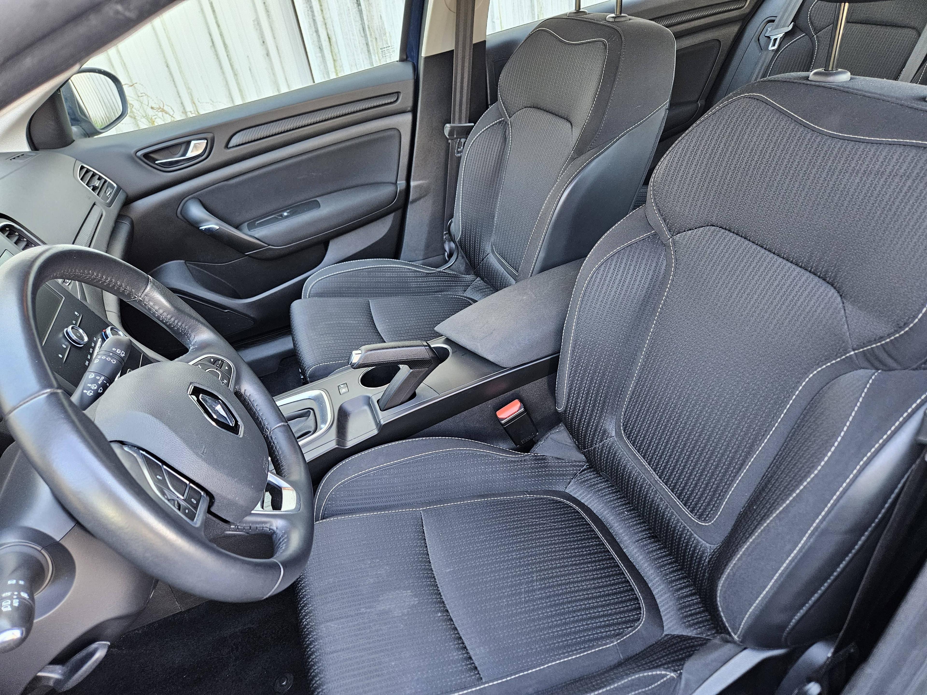 RENAULT MÉGANE IV ESTATE