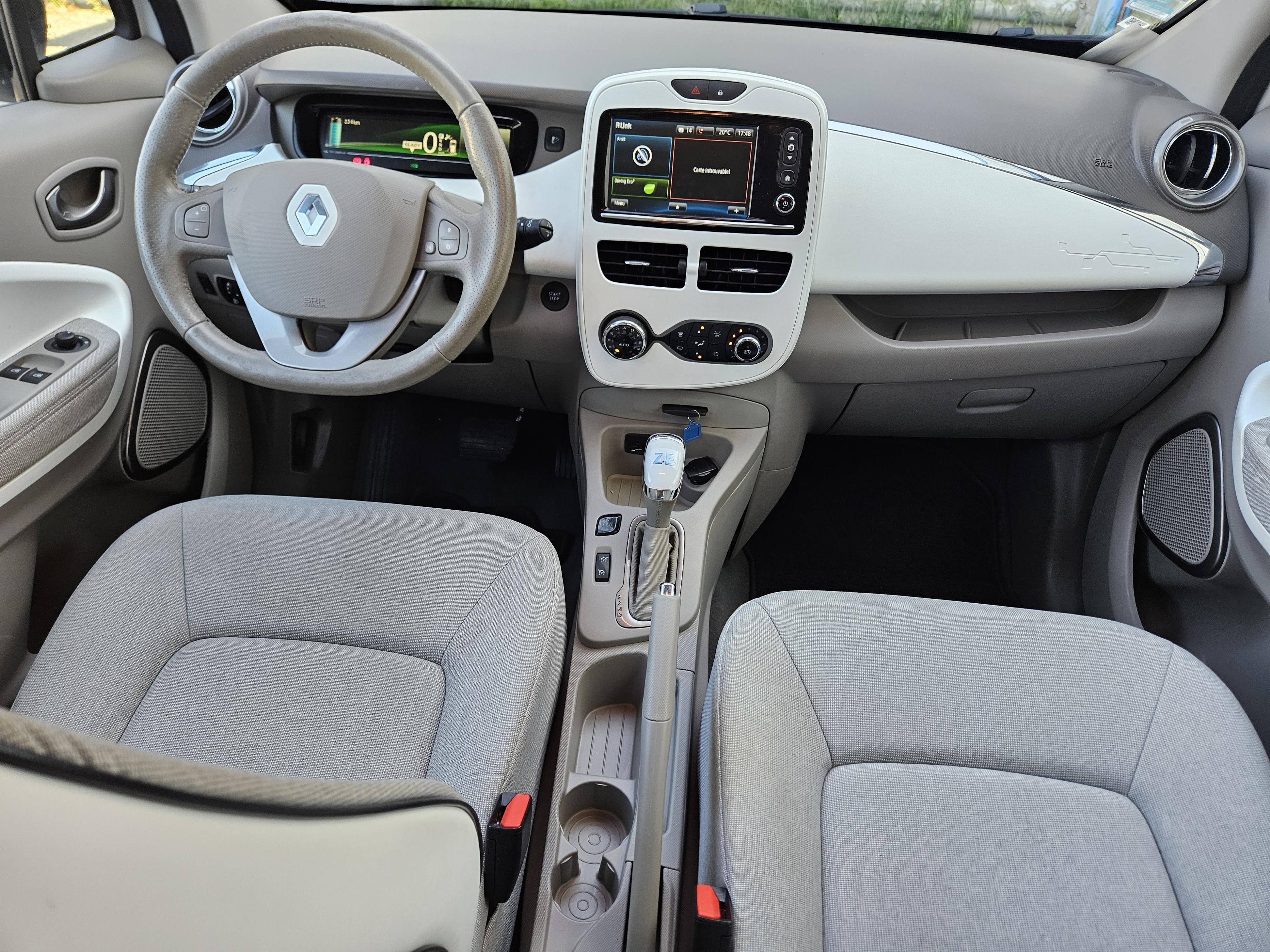 RENAULT ZOÉ