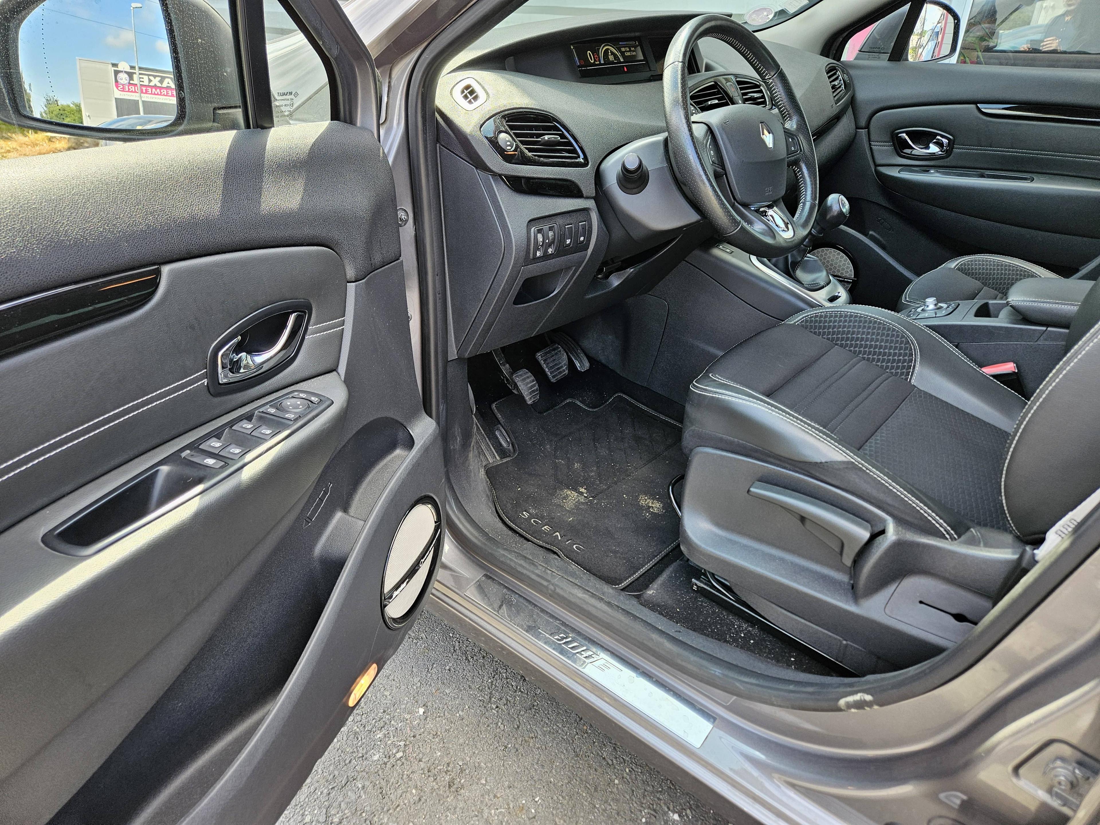 RENAULT SCENIC