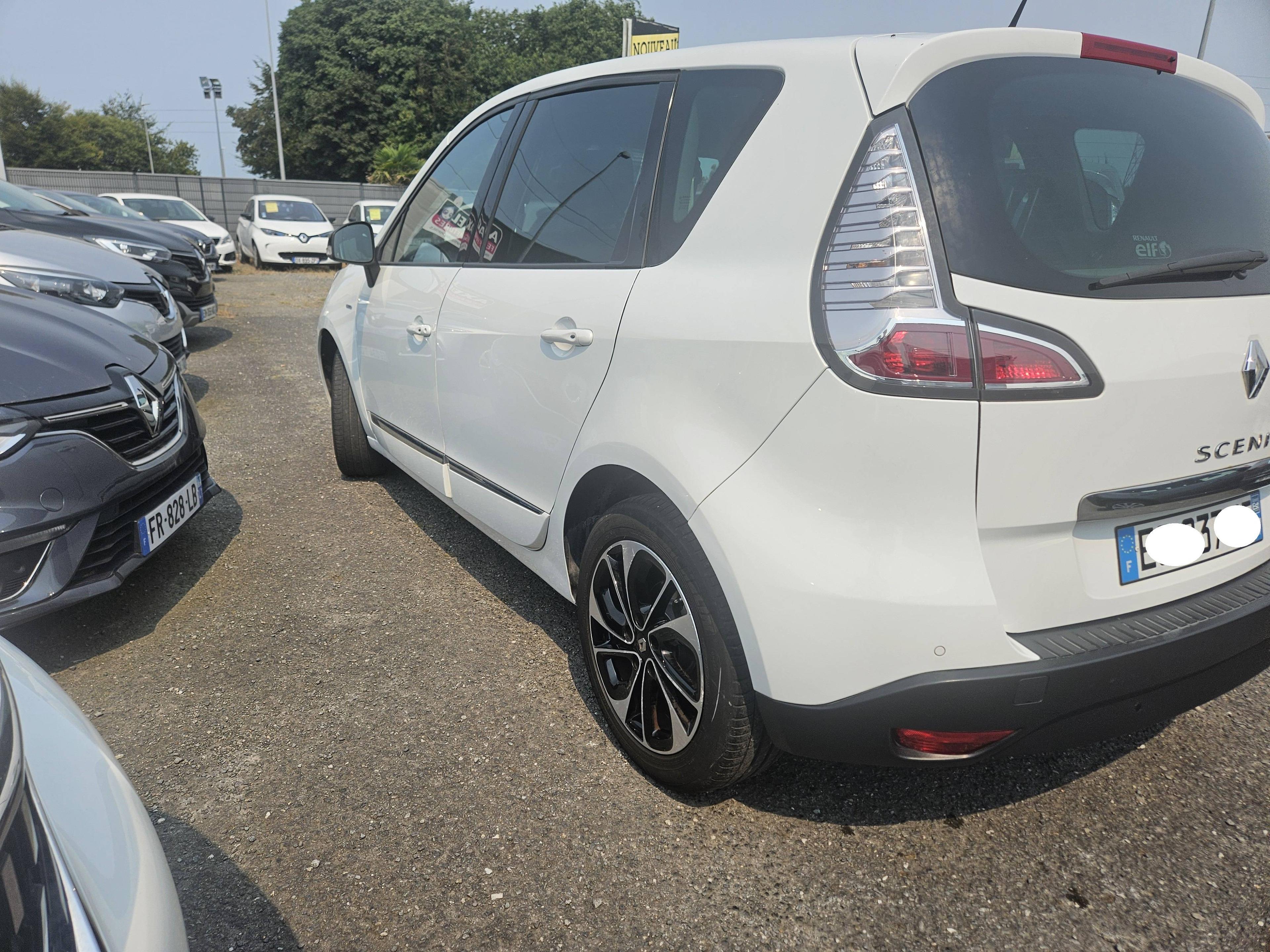 RENAULT SCENIC
