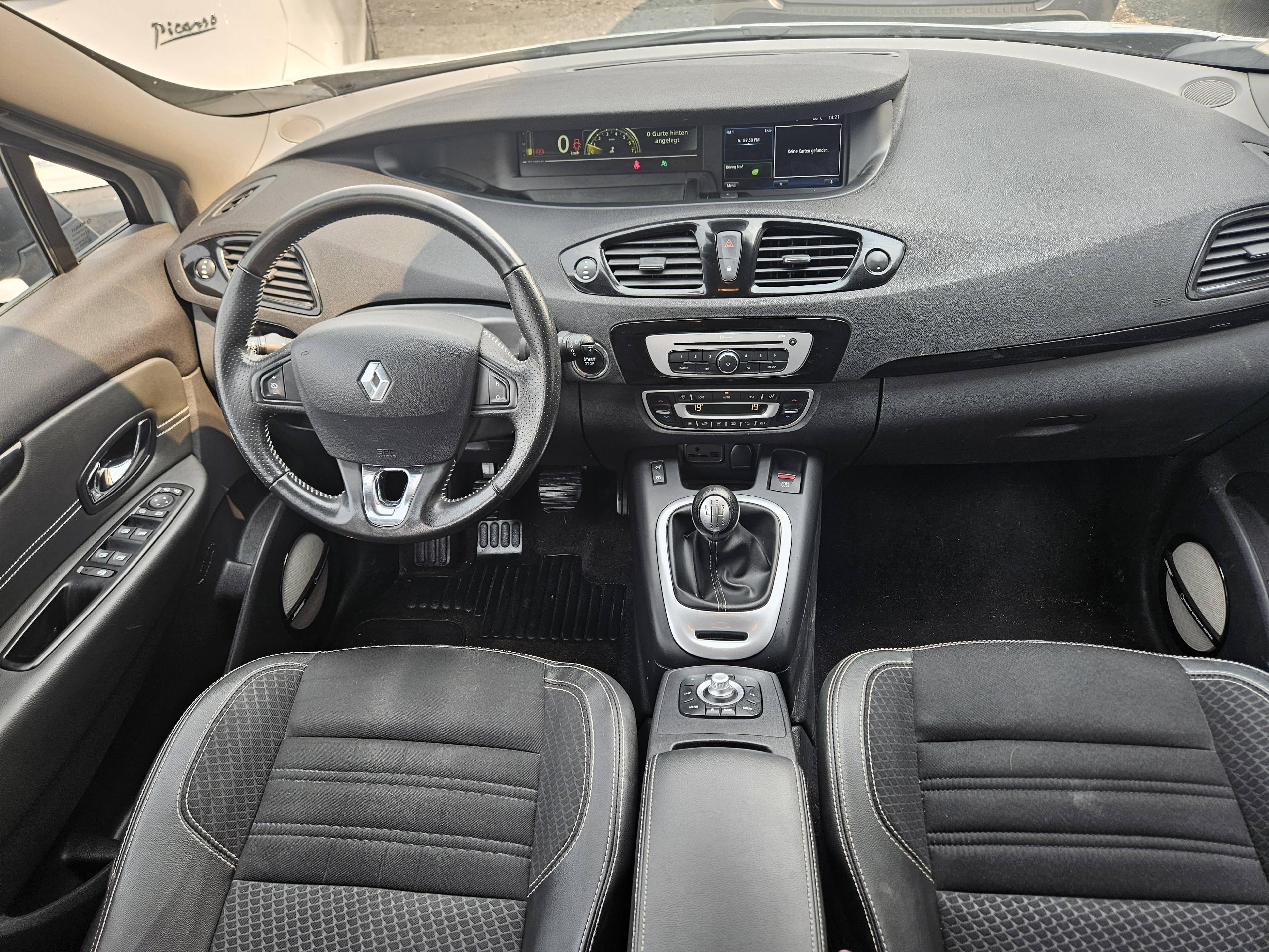 RENAULT SCENIC