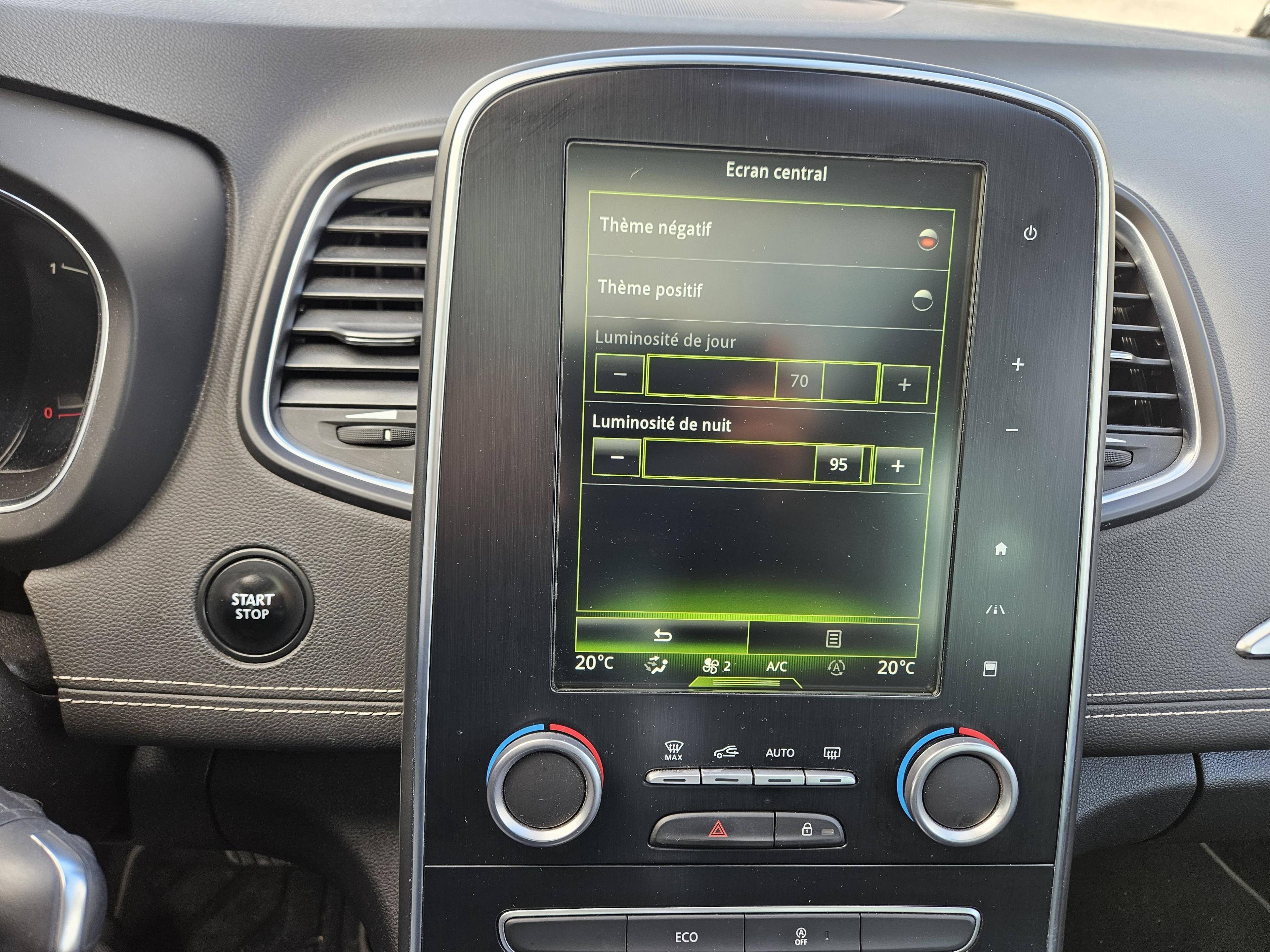 RENAULT SCENIC