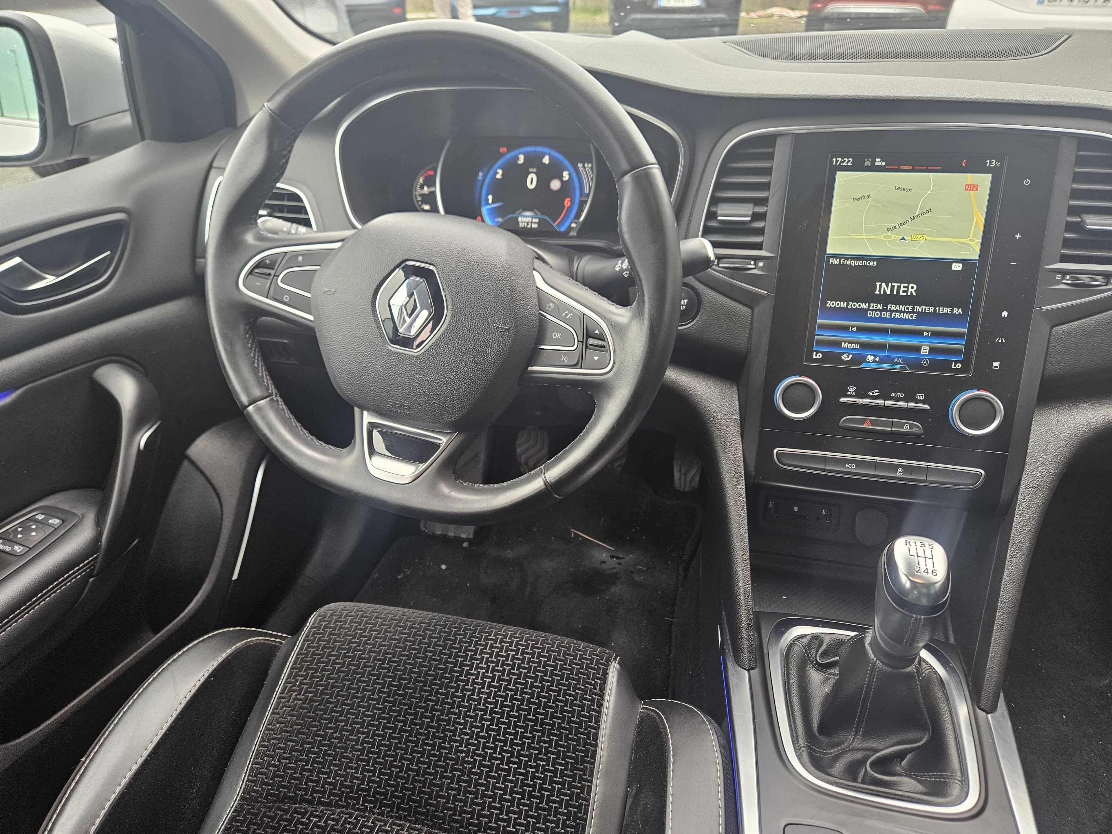 RENAULT MEGANE