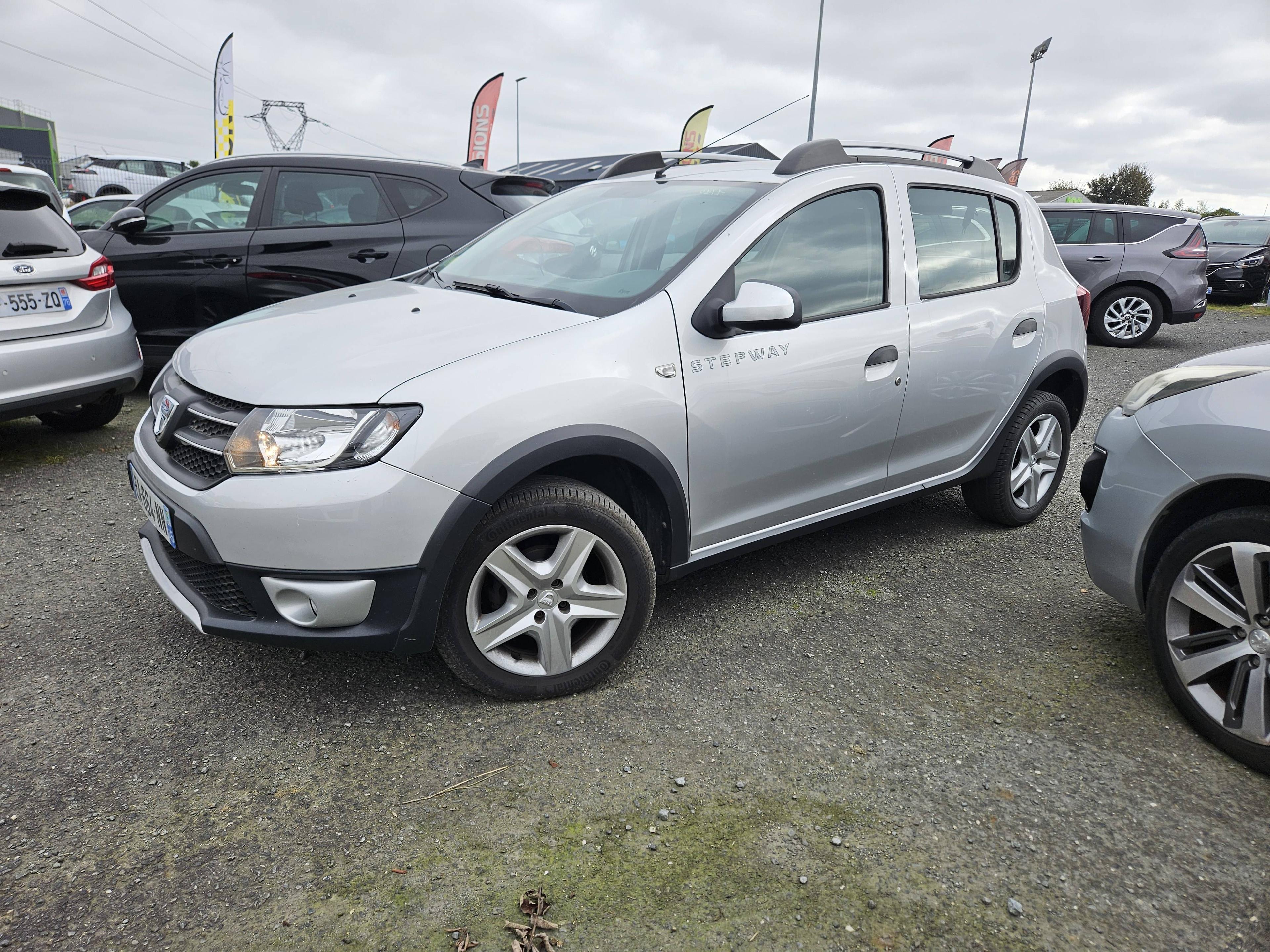 DACIA SANDERO