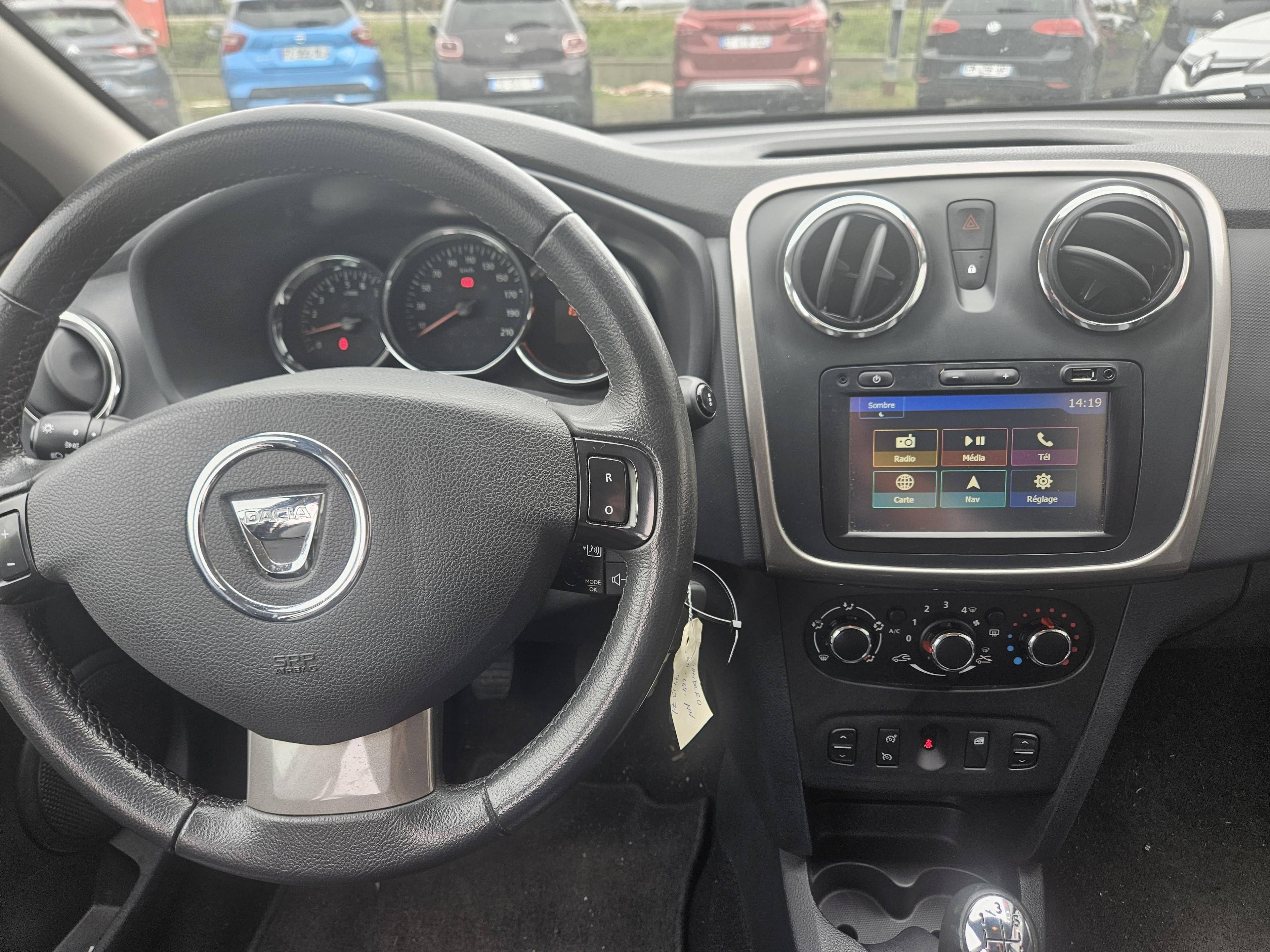 DACIA SANDERO