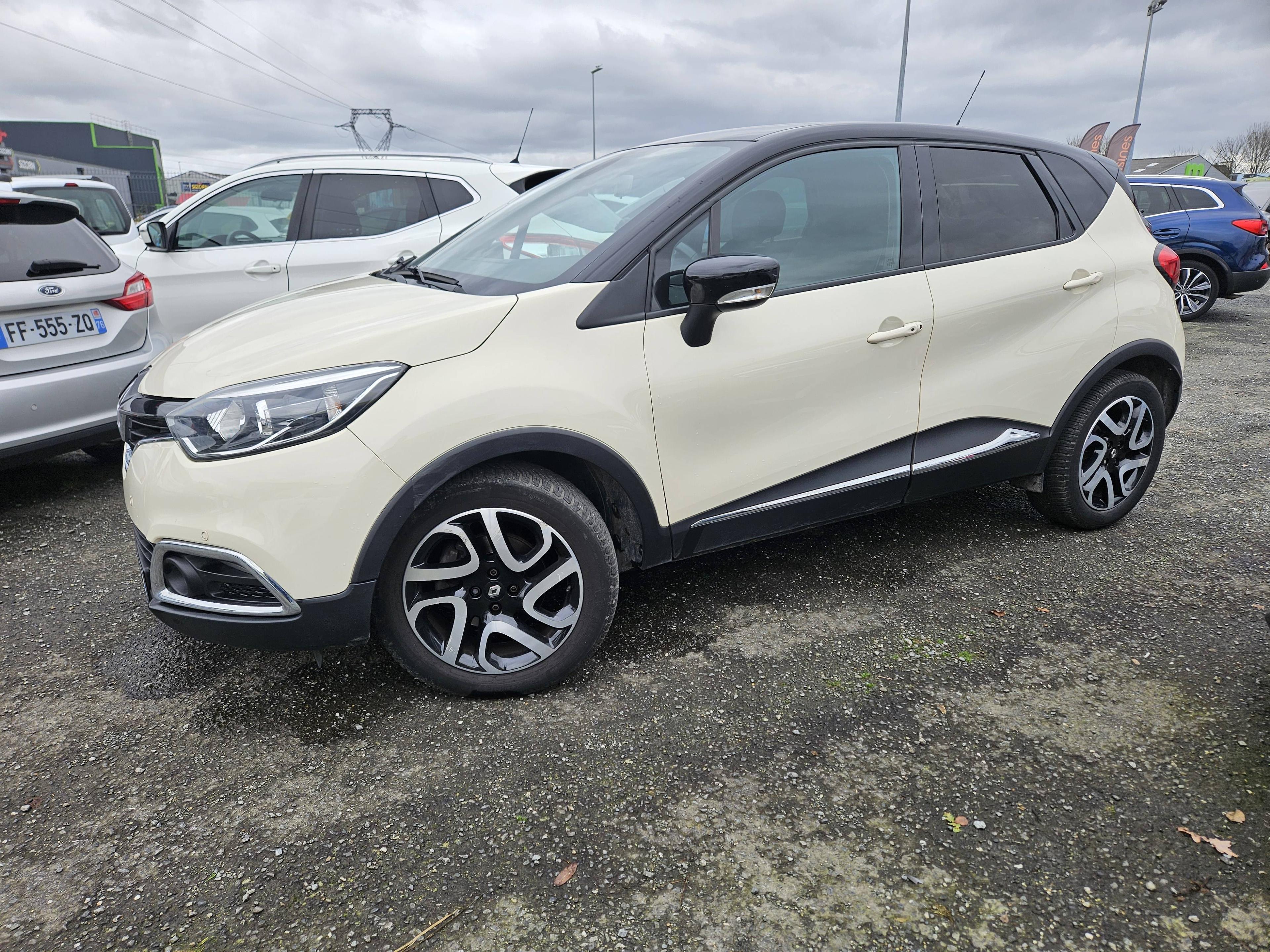 RENAULT CAPTUR
