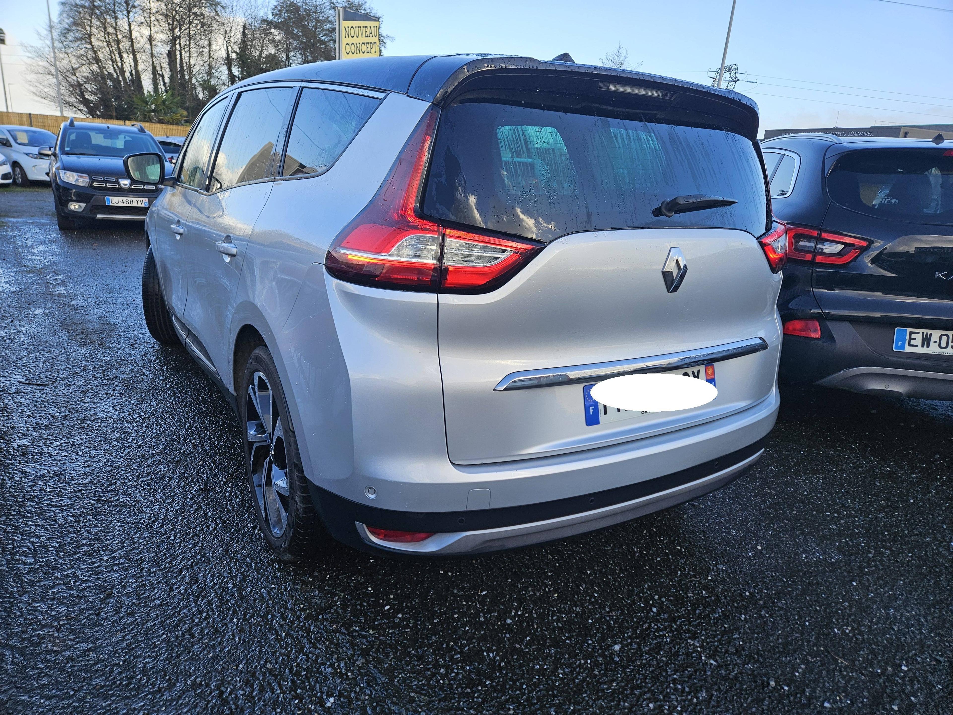 RENAULT GRAND SCENIC