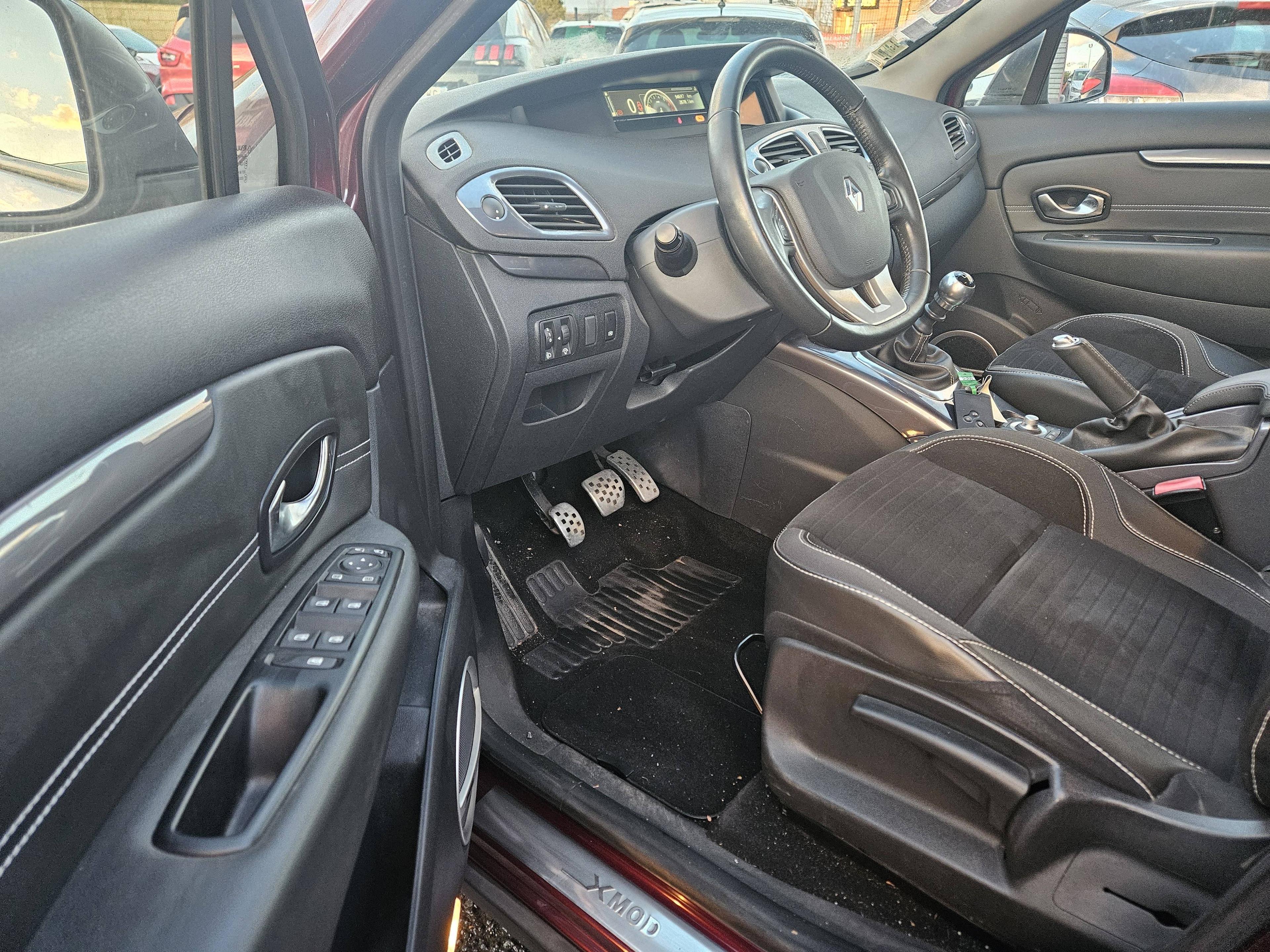 RENAULT SCENIC XMOD