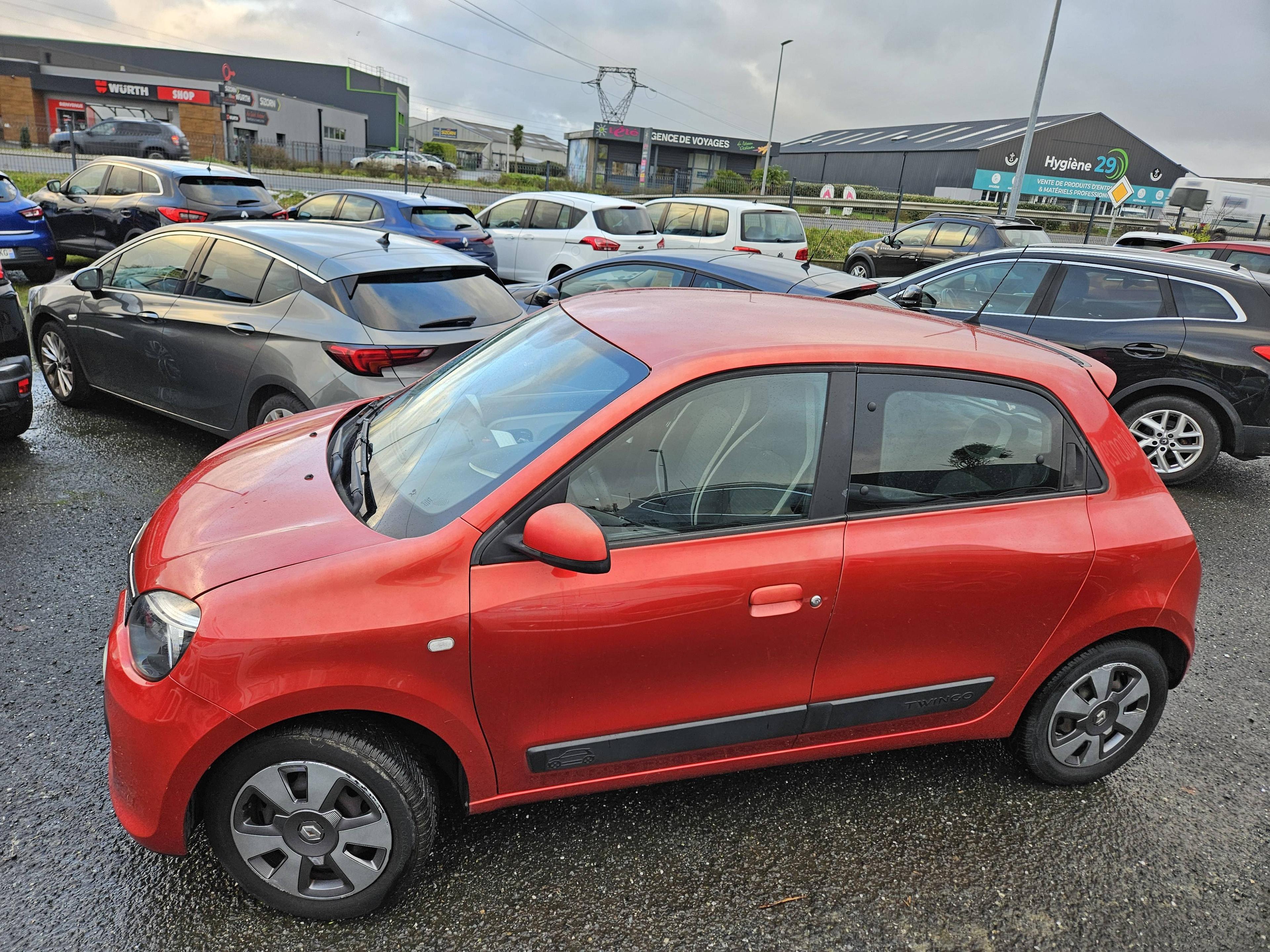 RENAULT TWINGO