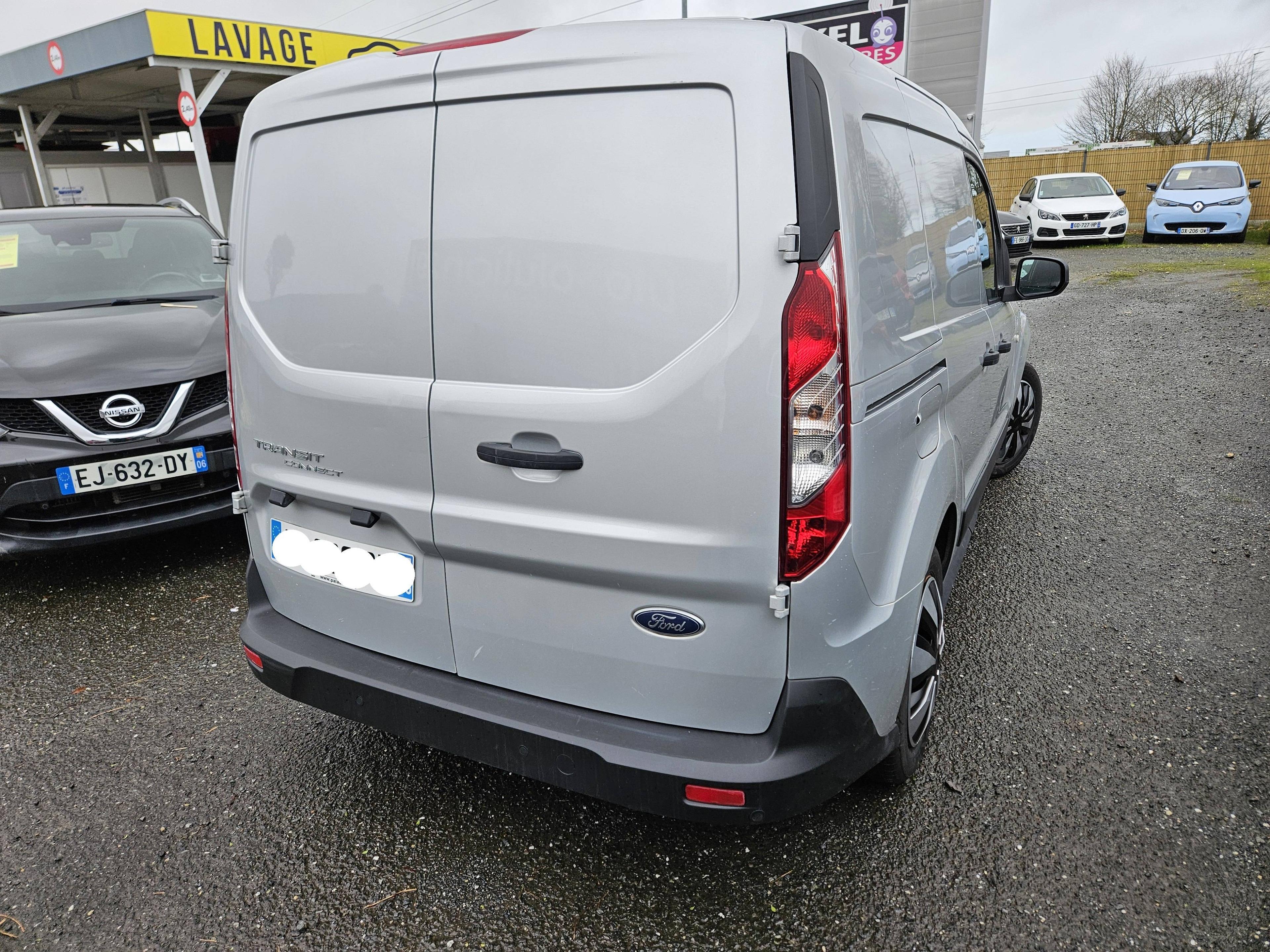 FORD TRANSIT CONNECT