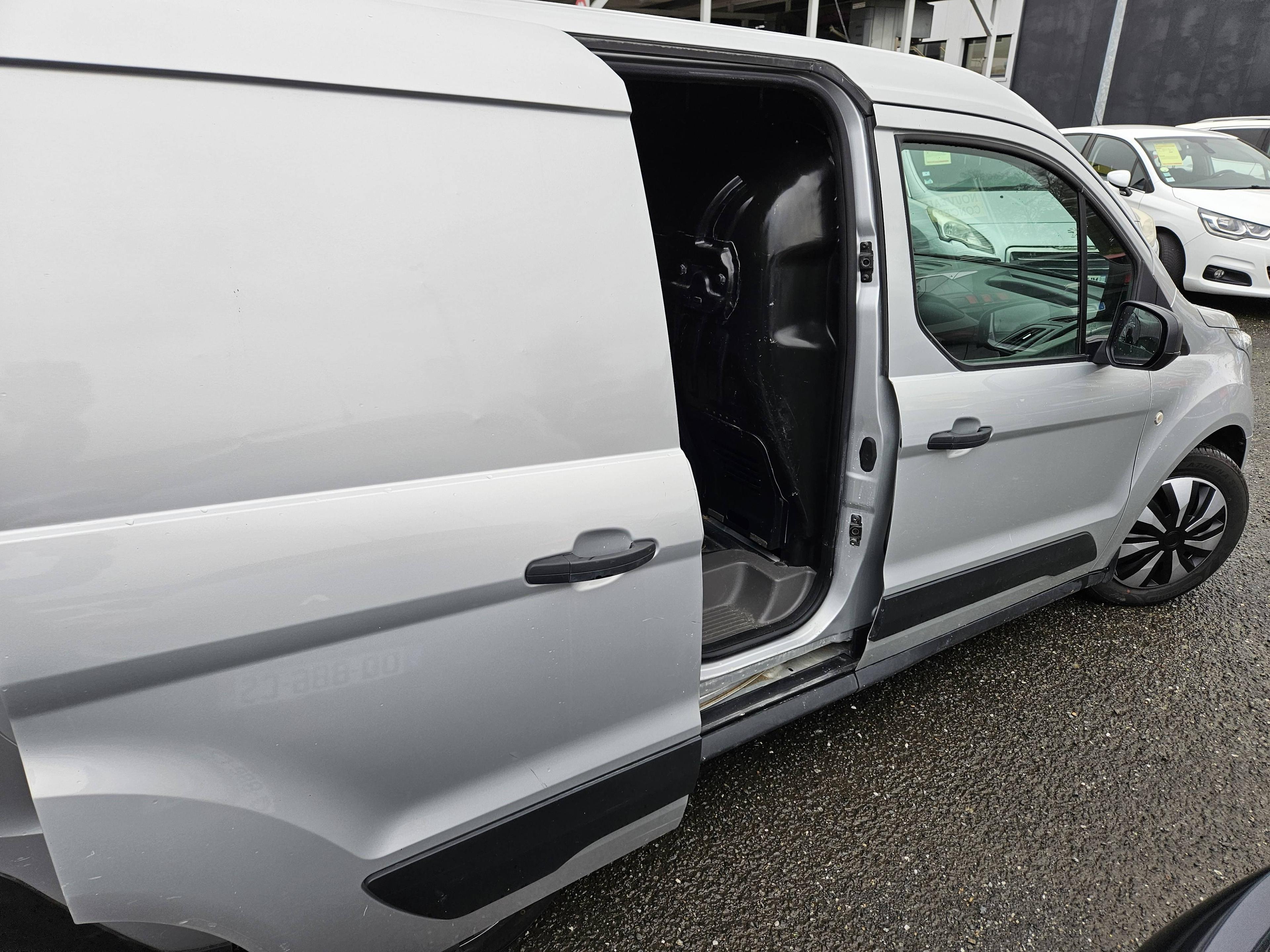 FORD TRANSIT CONNECT