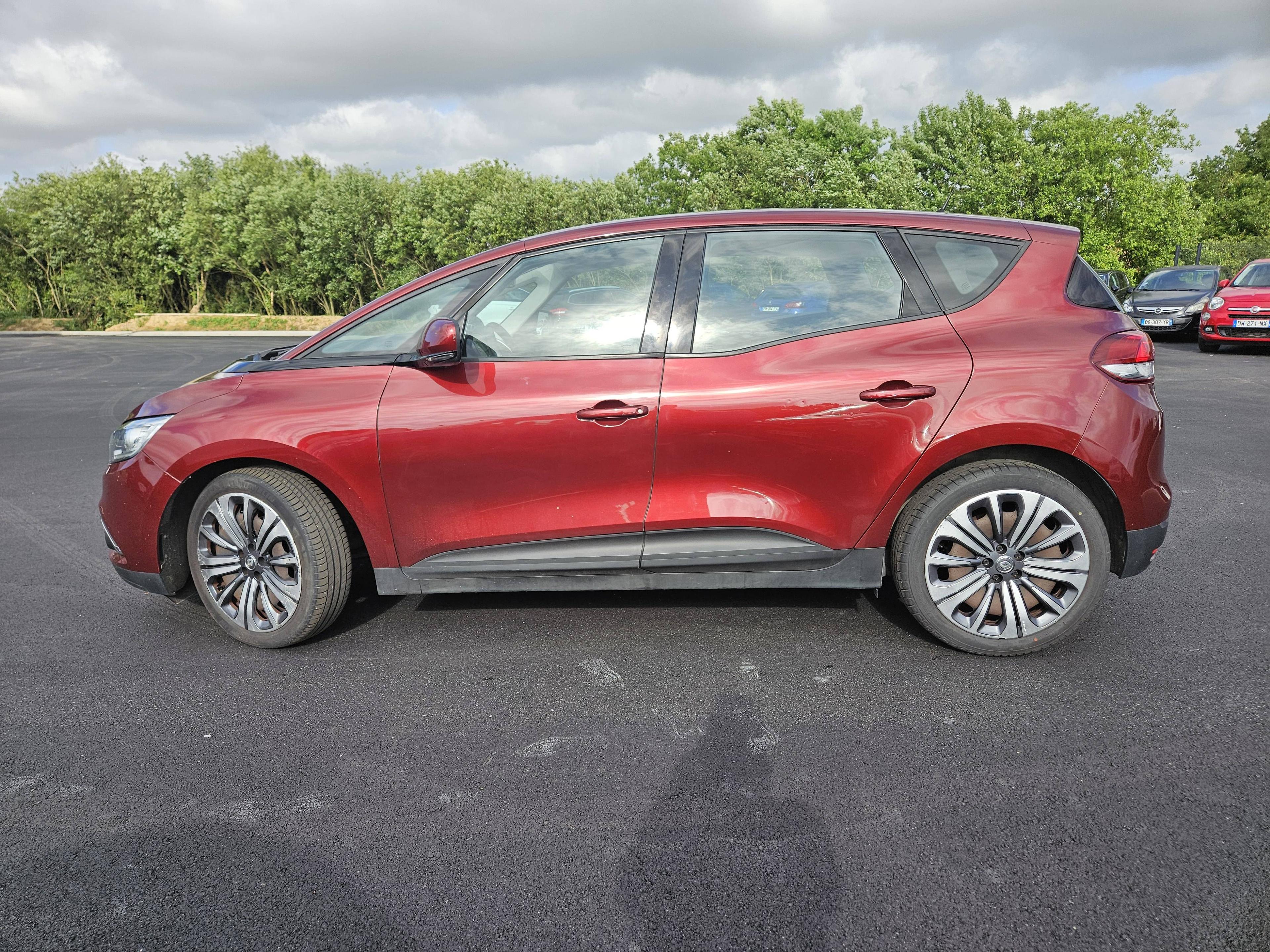 RENAULT SCENIC