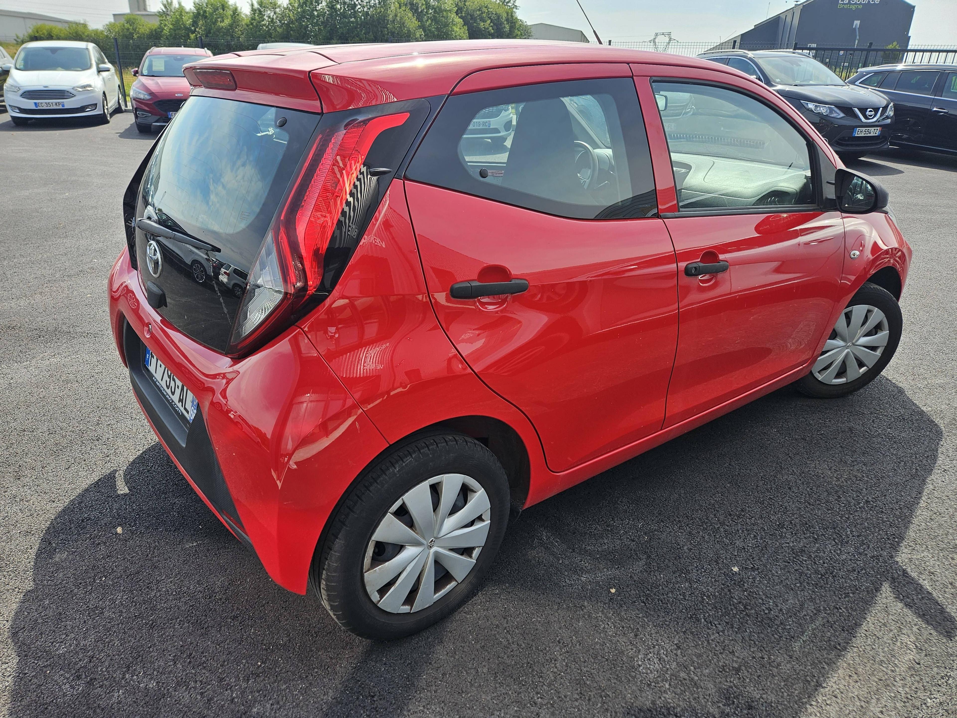 TOYOTA AYGO