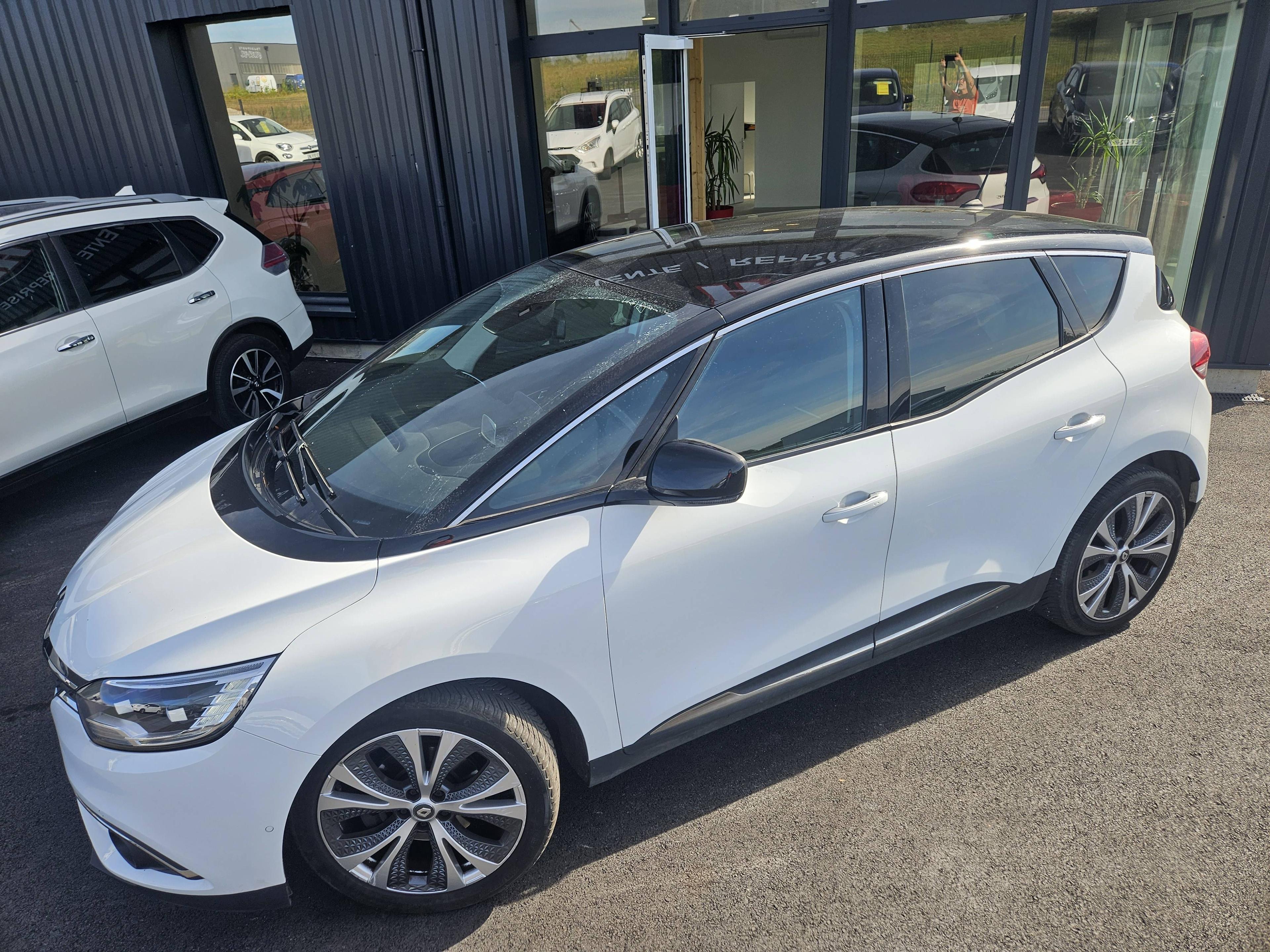 RENAULT SCENIC