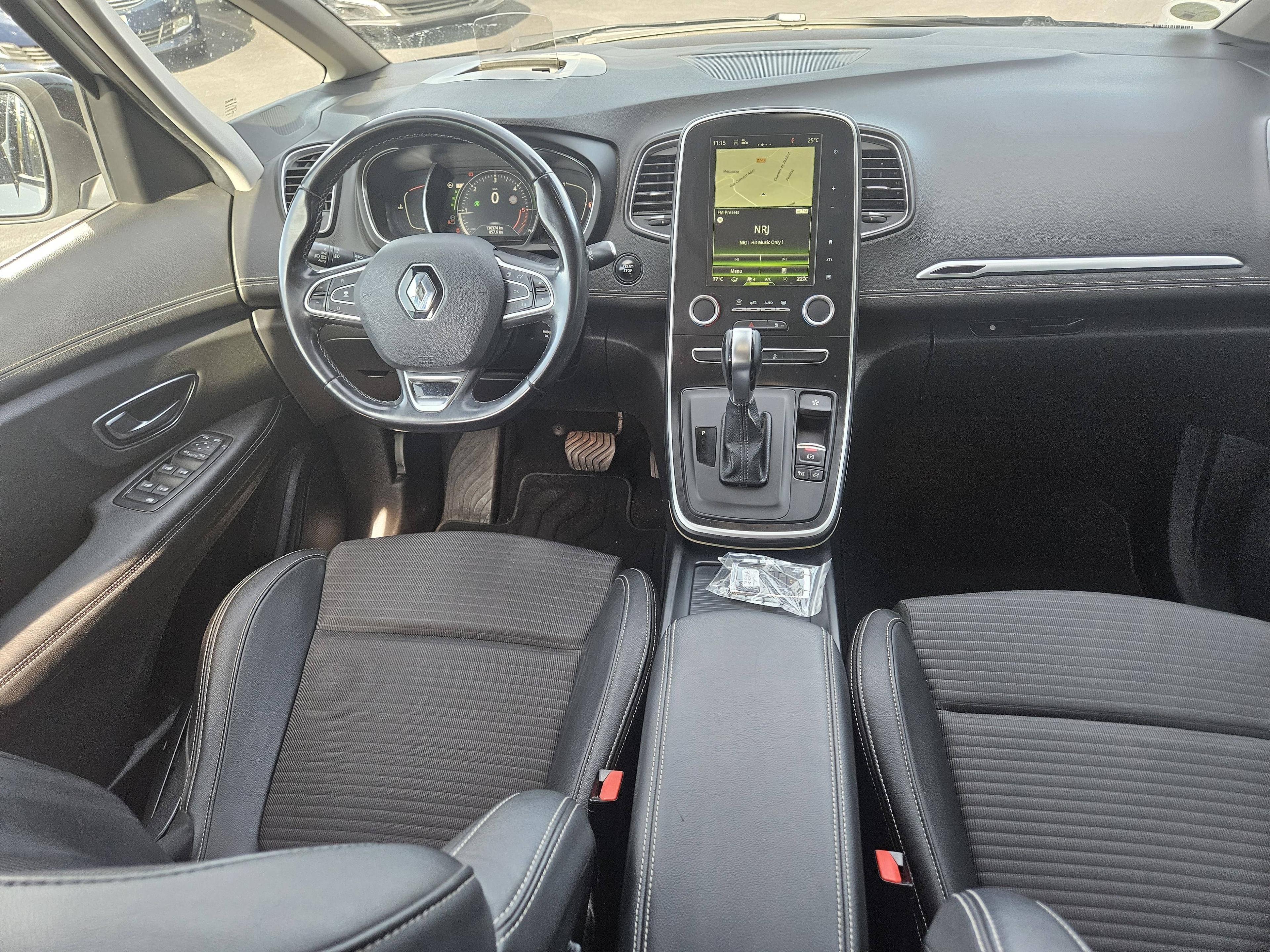 RENAULT SCENIC