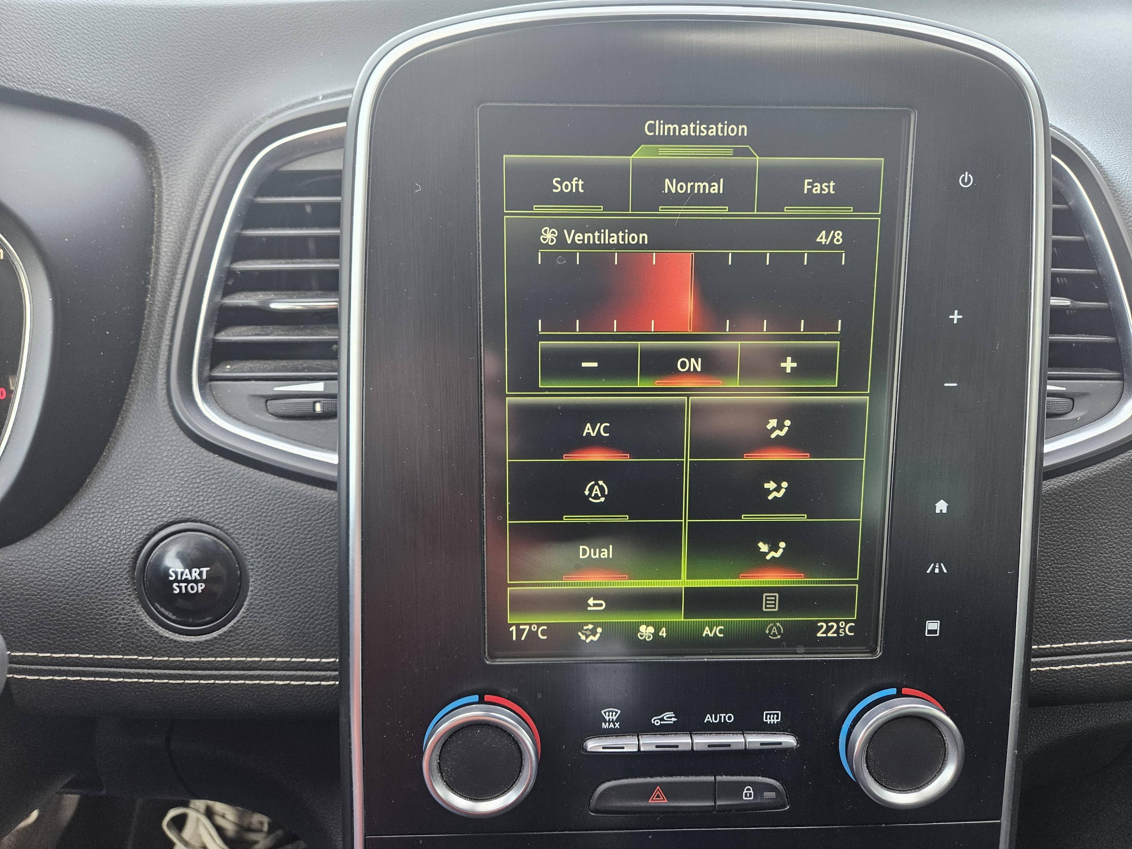 RENAULT SCENIC