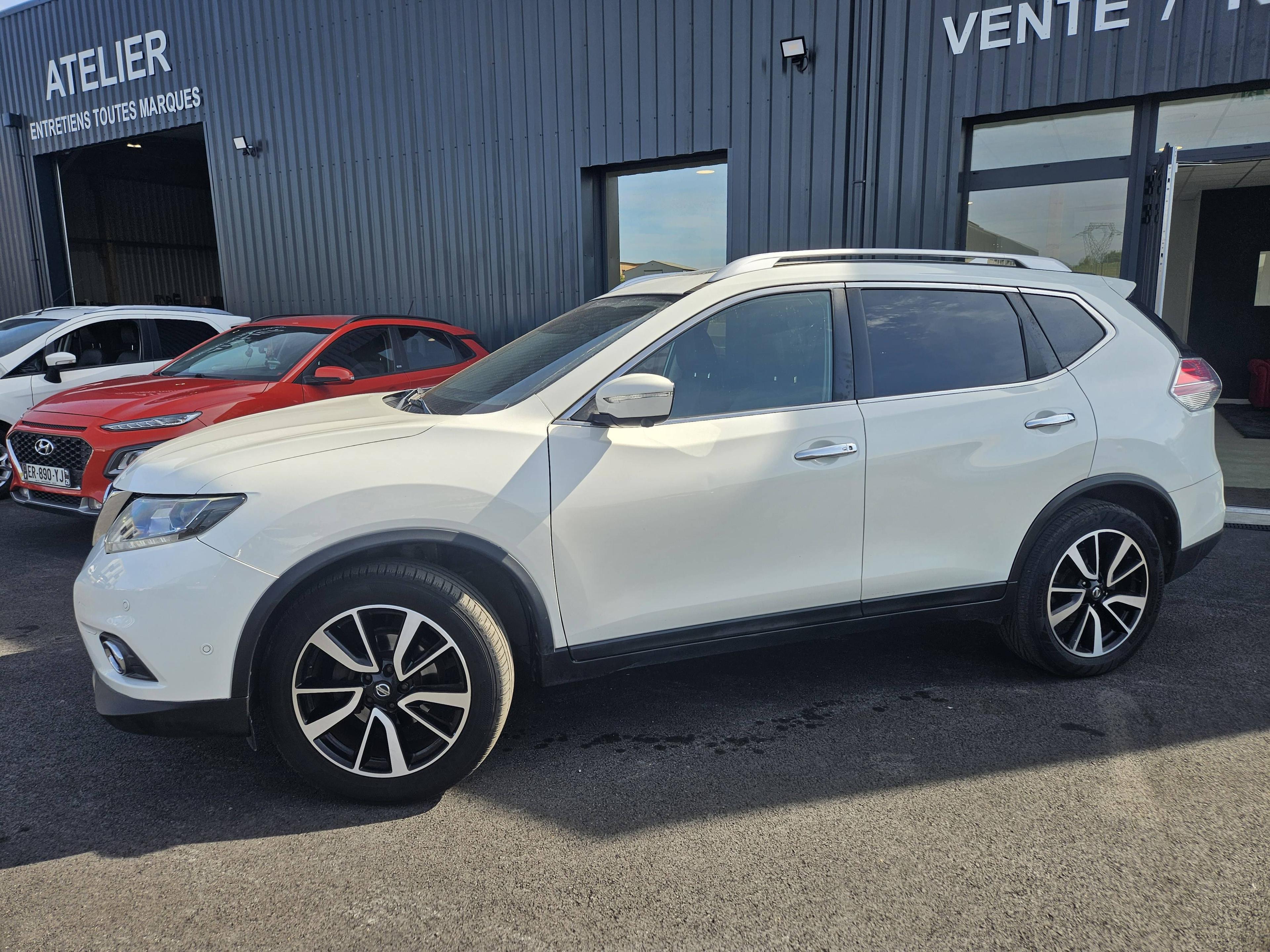 NISSAN X-TRAIL
