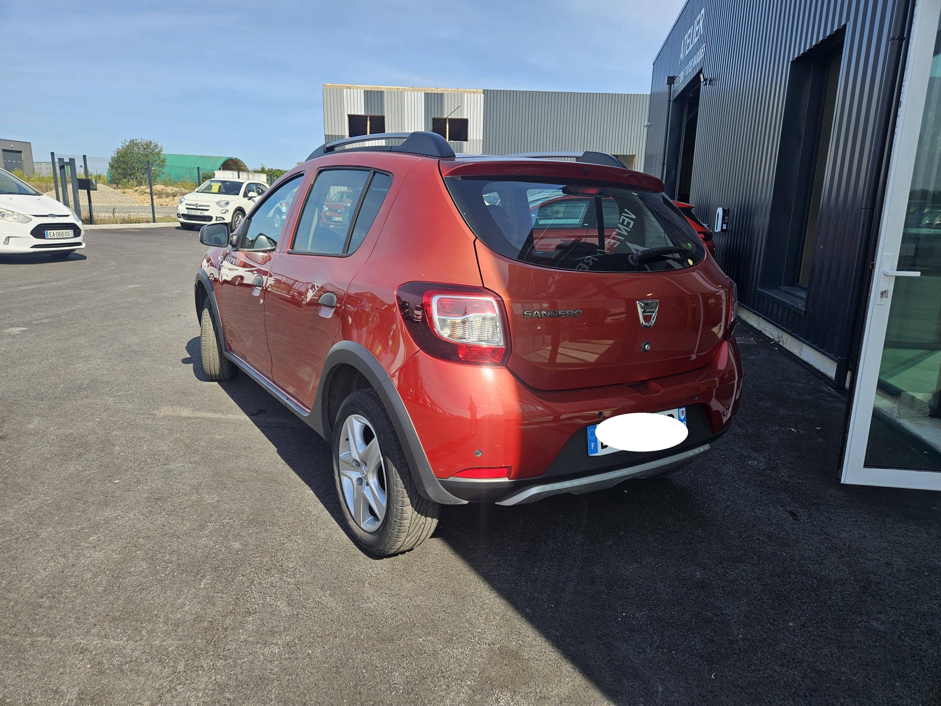 DACIA SANDERO