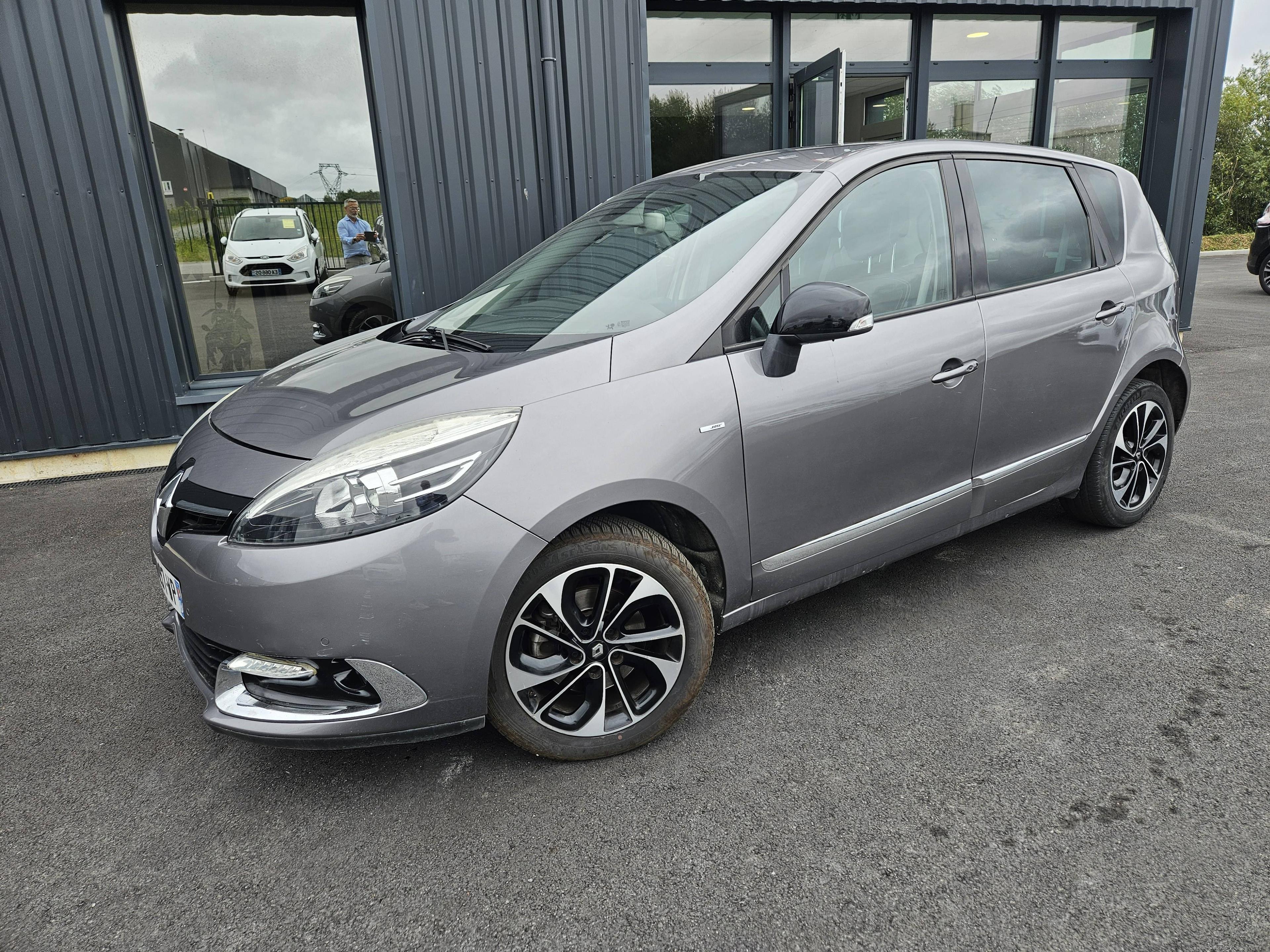 RENAULT SCENIC
