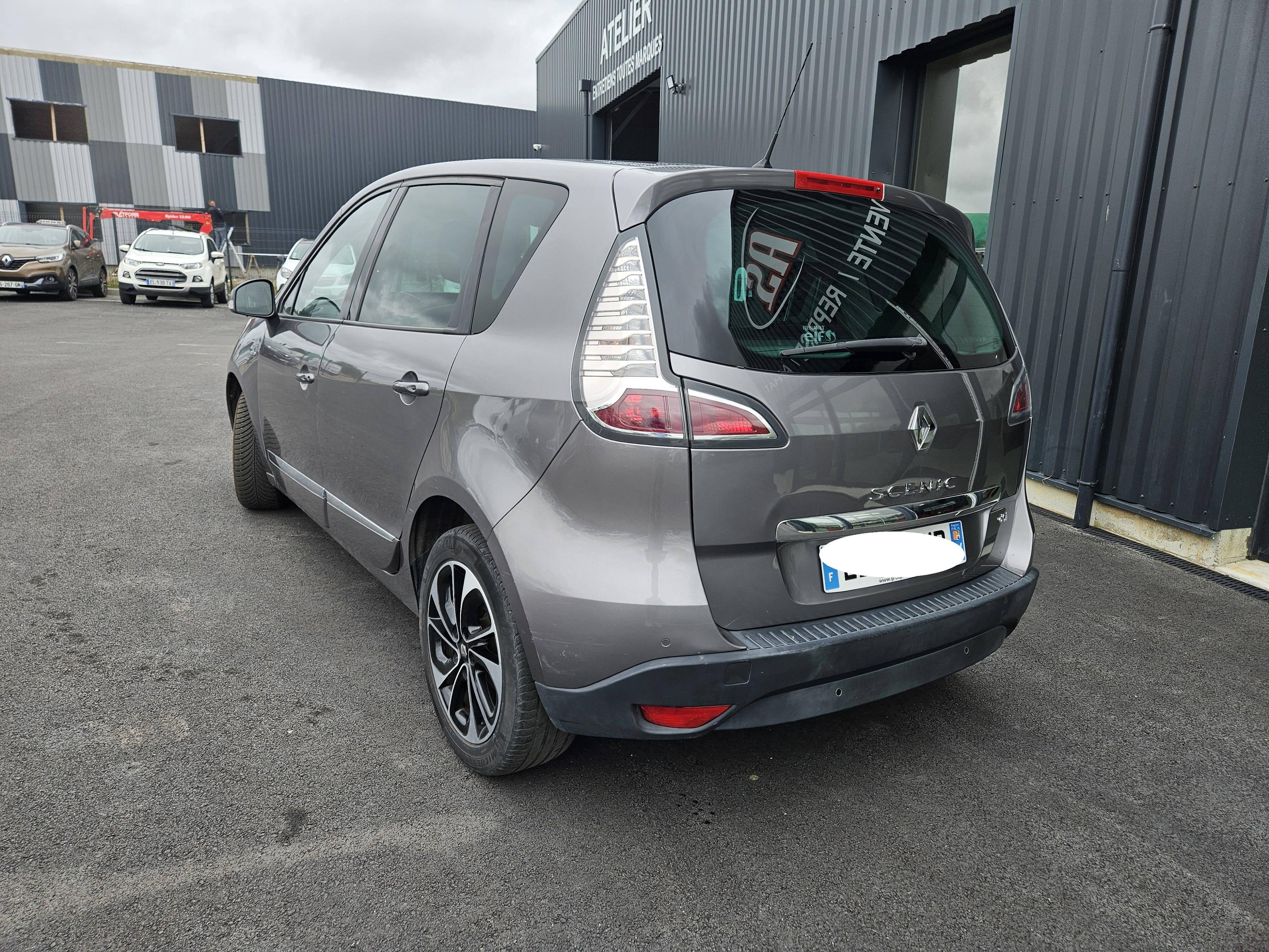 RENAULT SCENIC