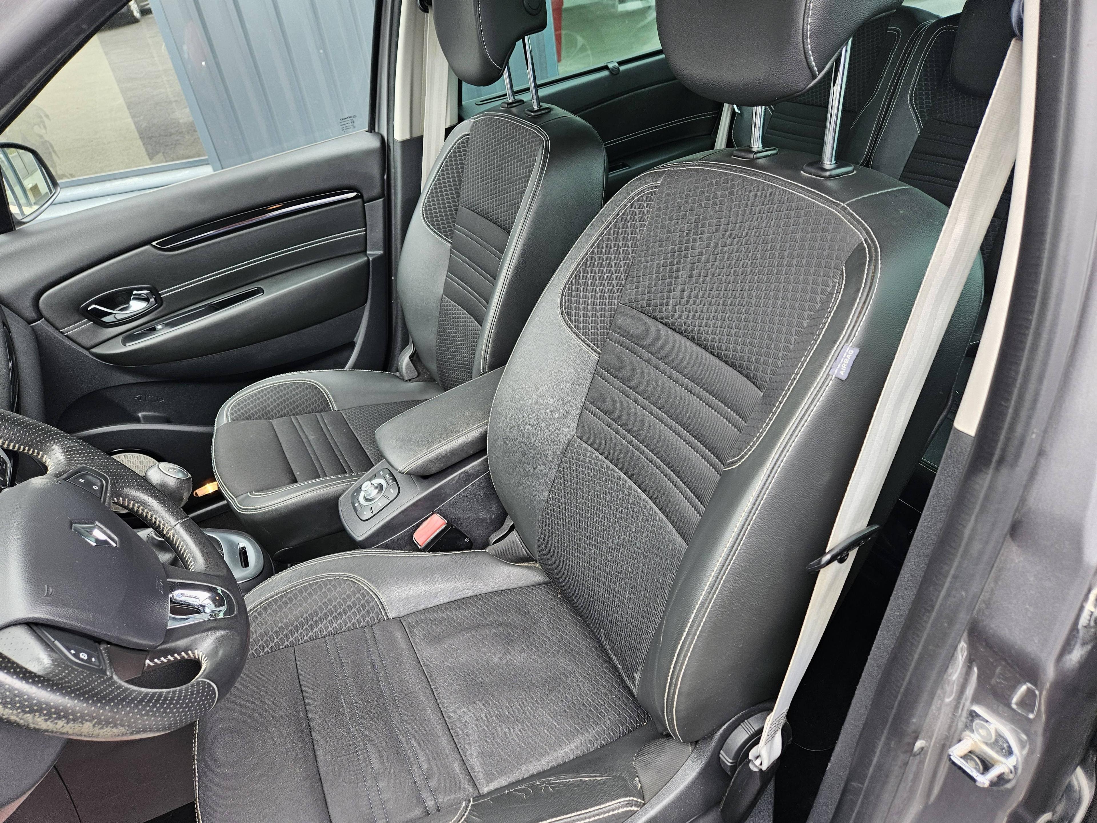 RENAULT SCENIC