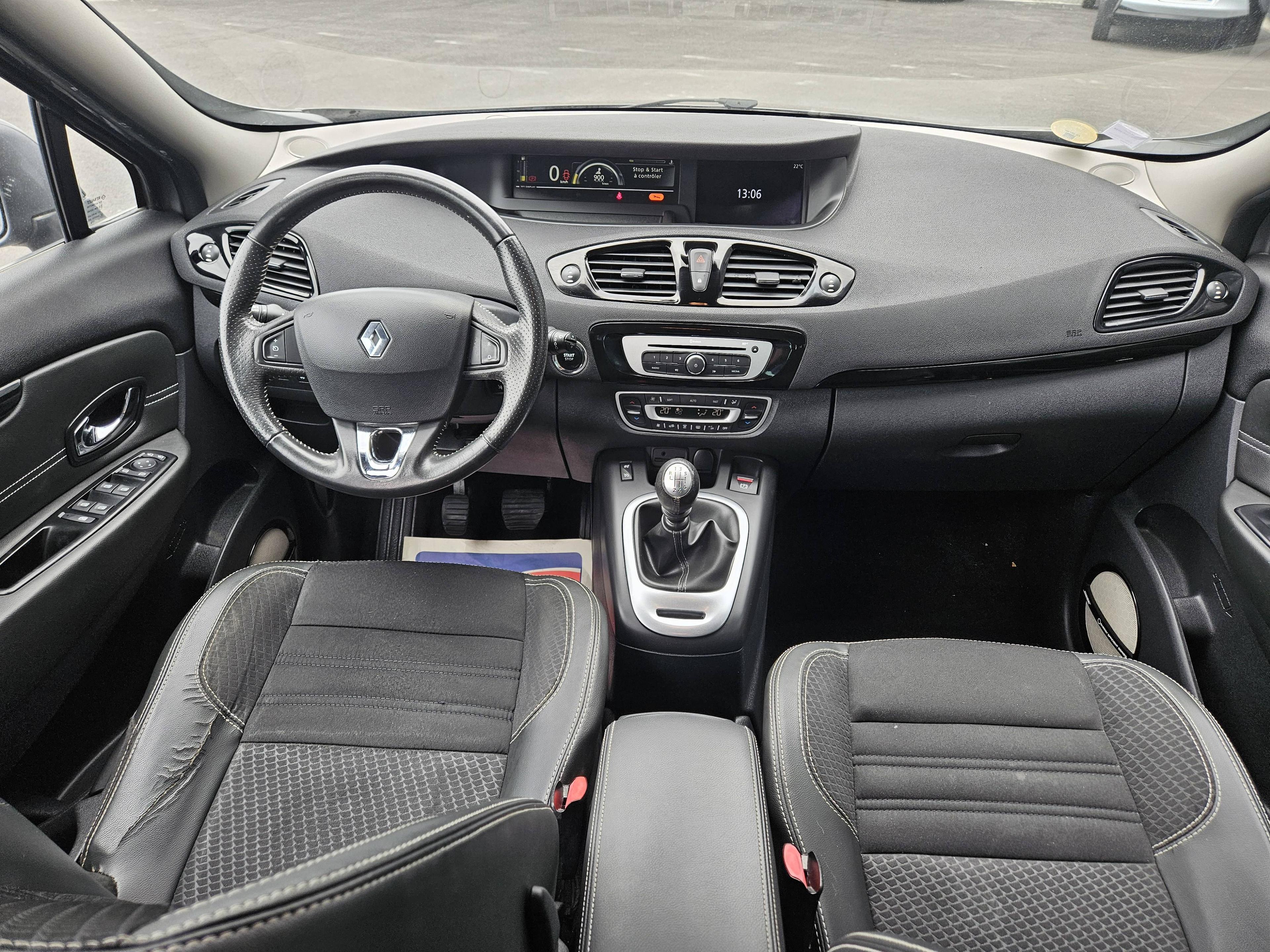 RENAULT SCENIC