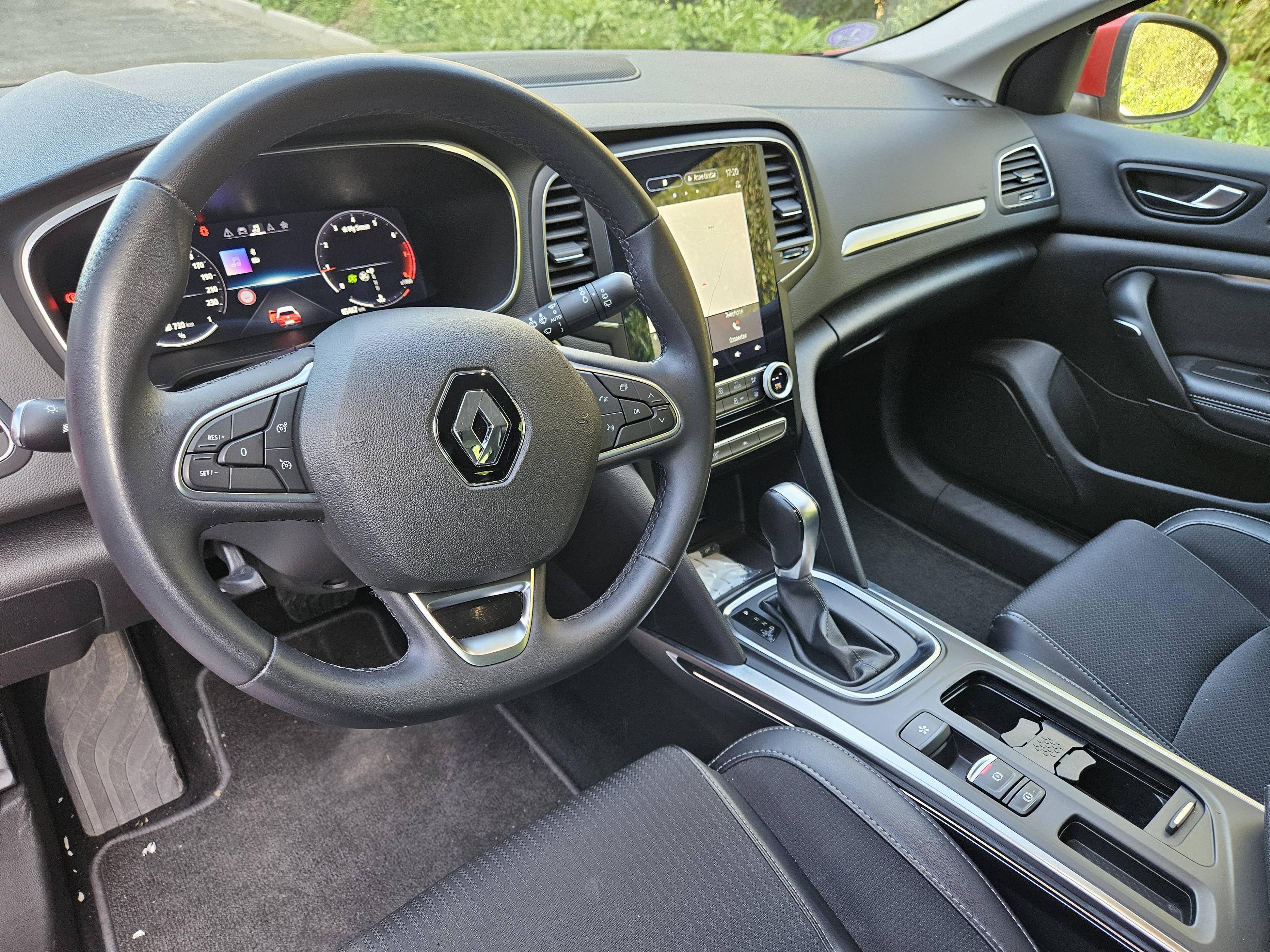 RENAULT MEGANE