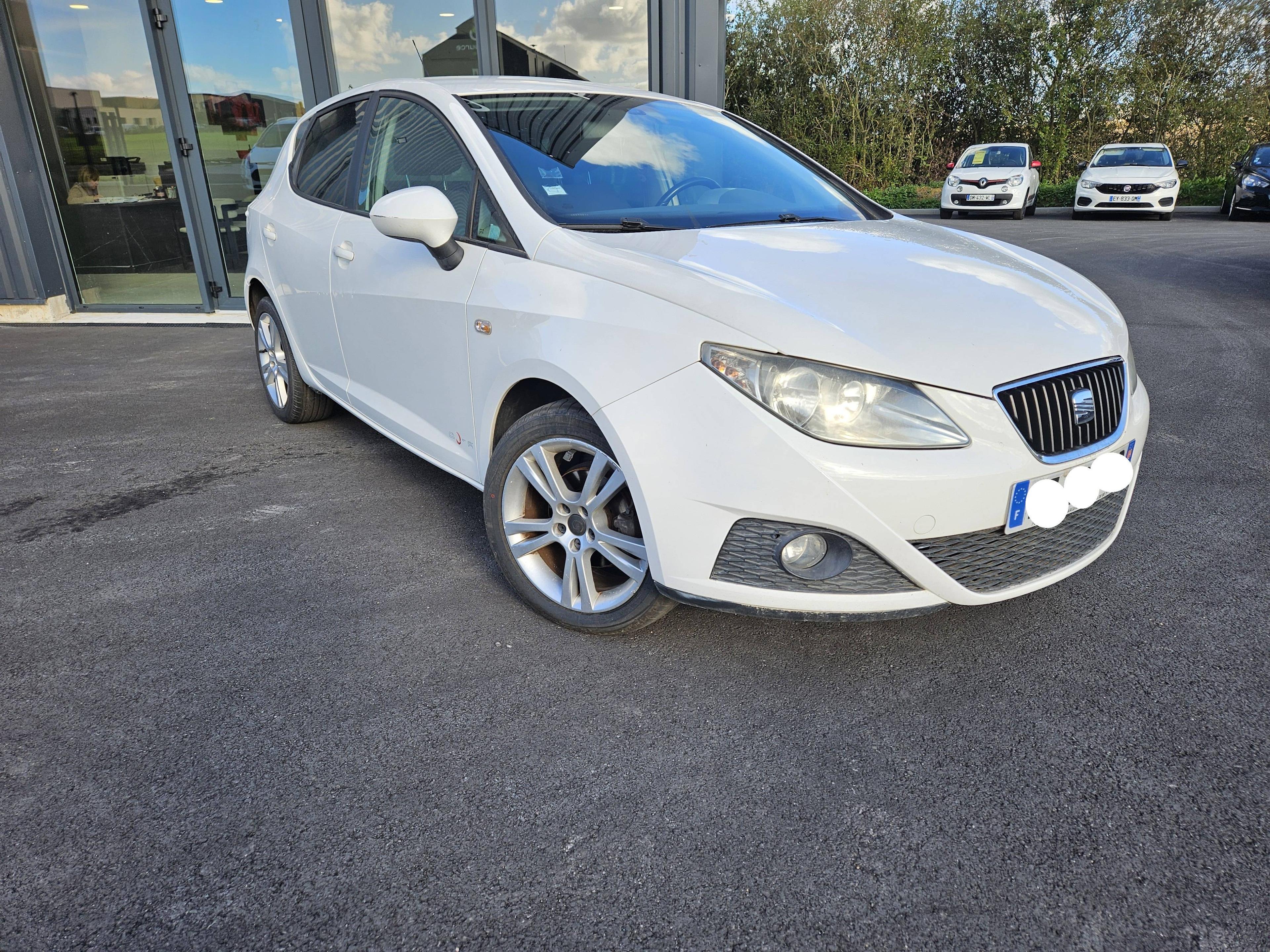 SEAT IBIZA