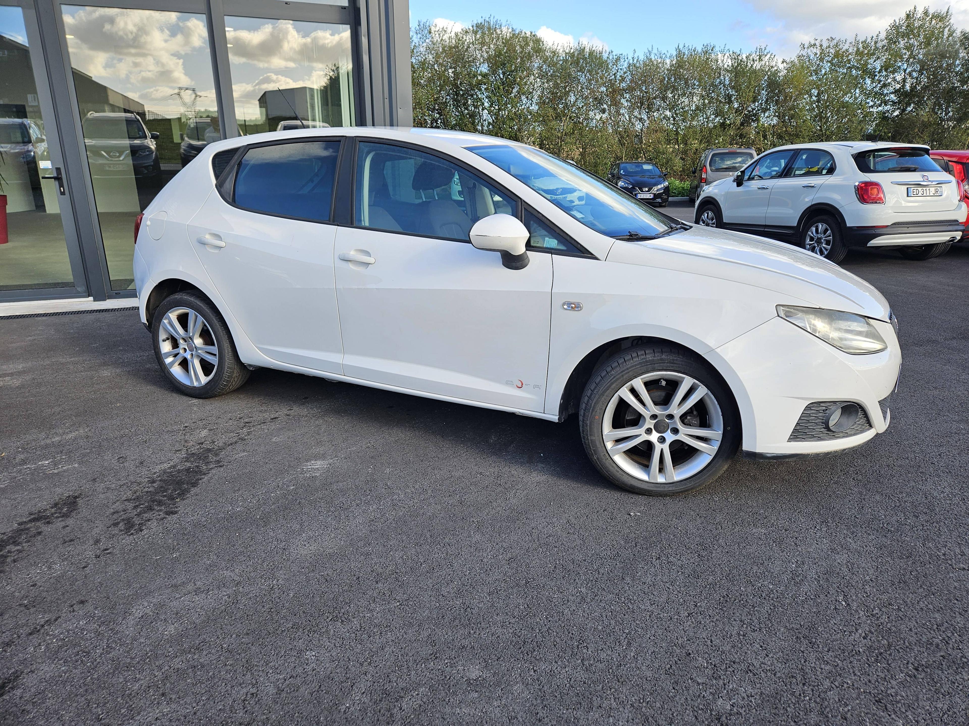 SEAT IBIZA