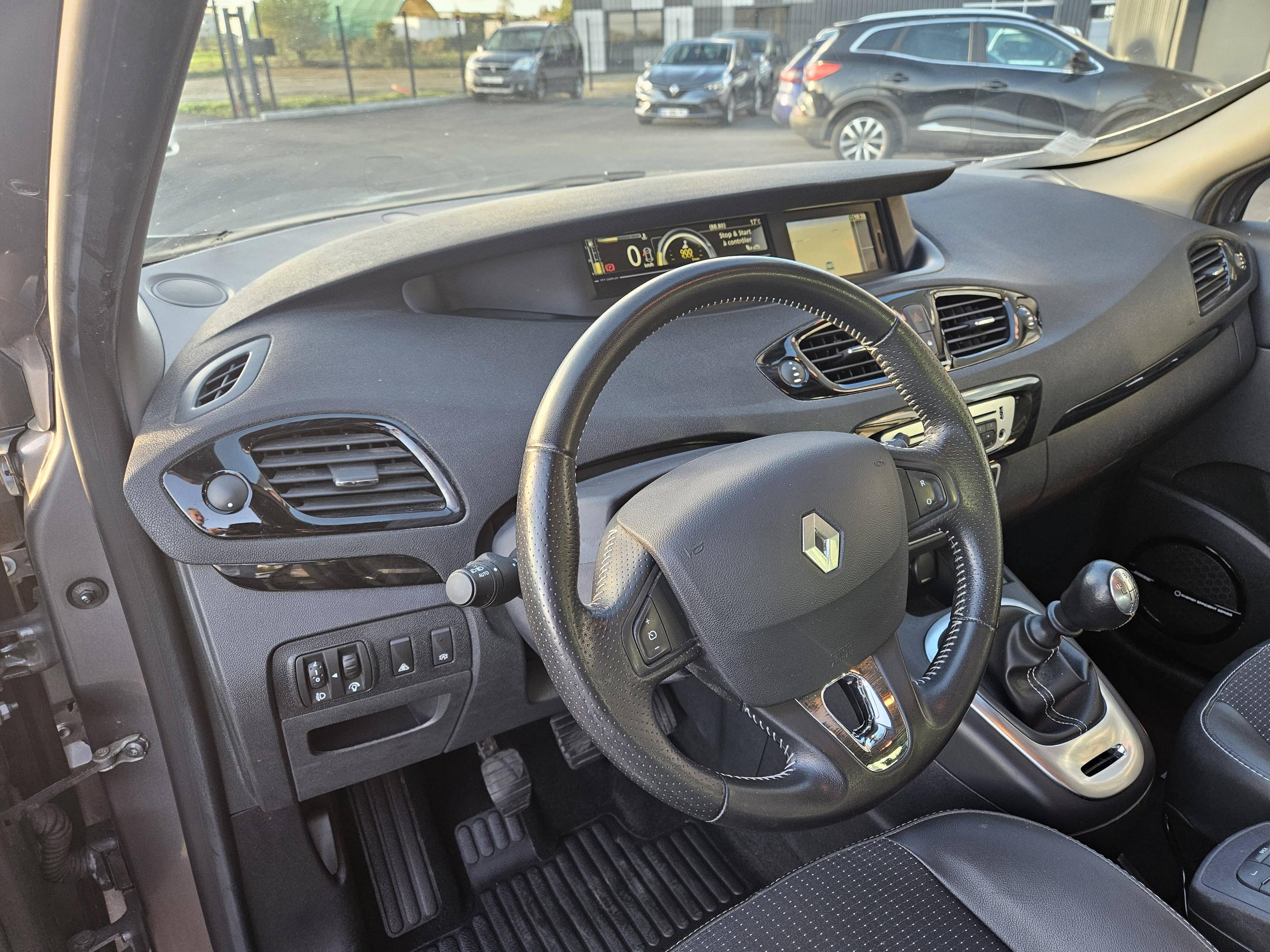 RENAULT SCENIC
