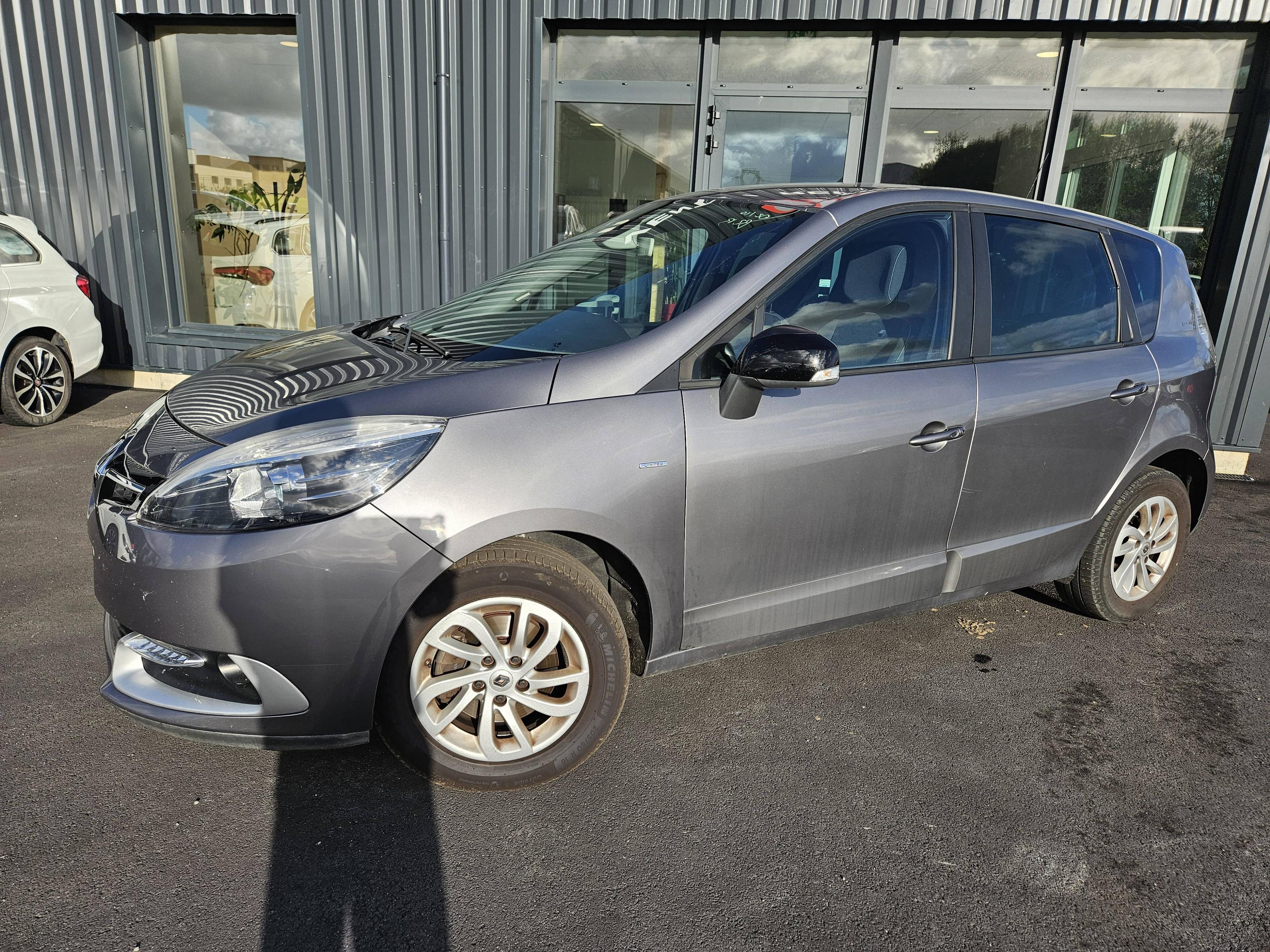 RENAULT SCENIC