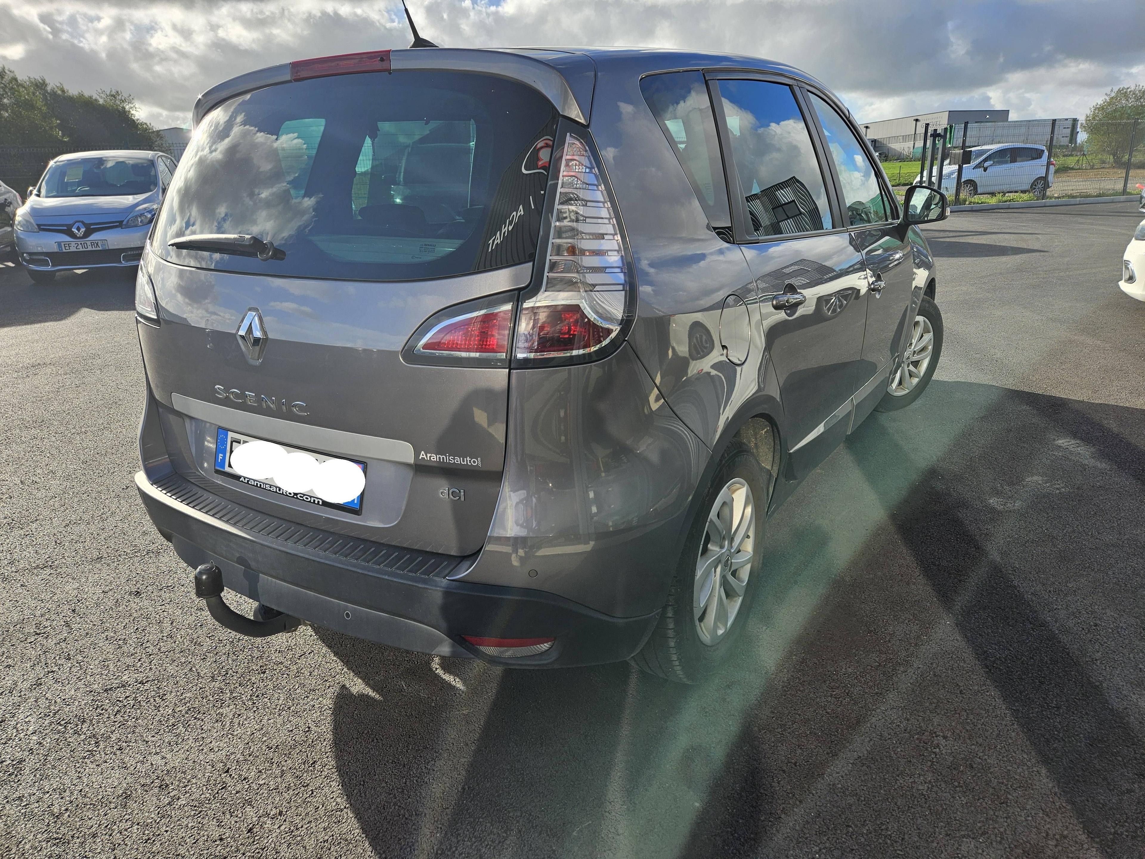 RENAULT SCENIC